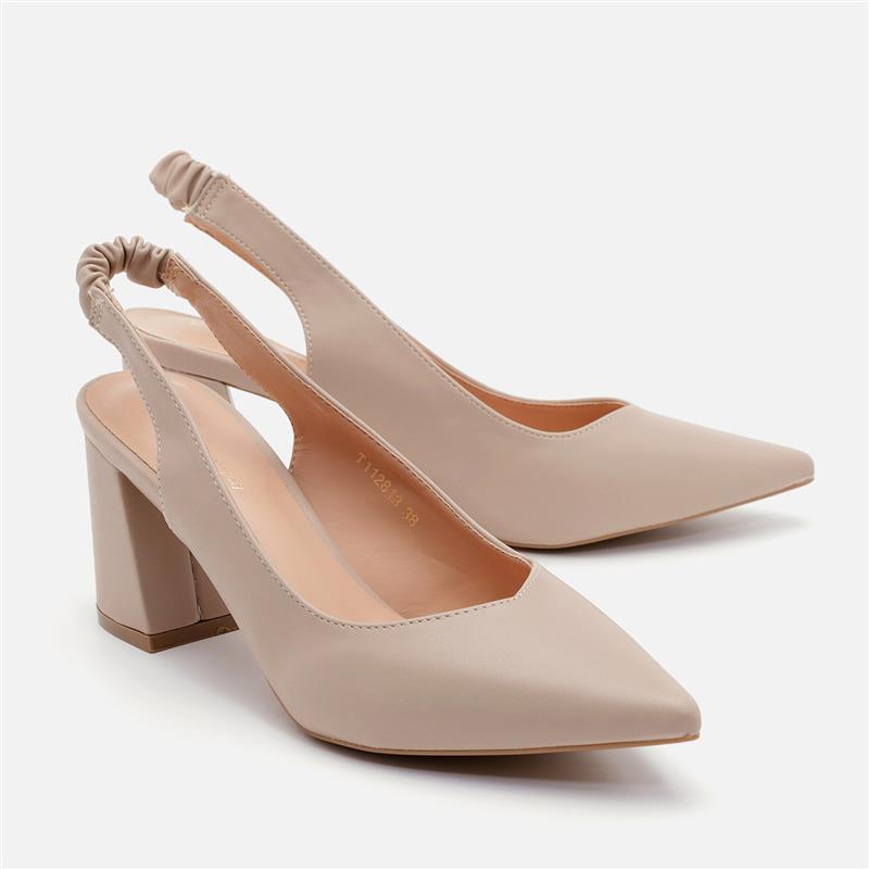 נעל עקב בז 40