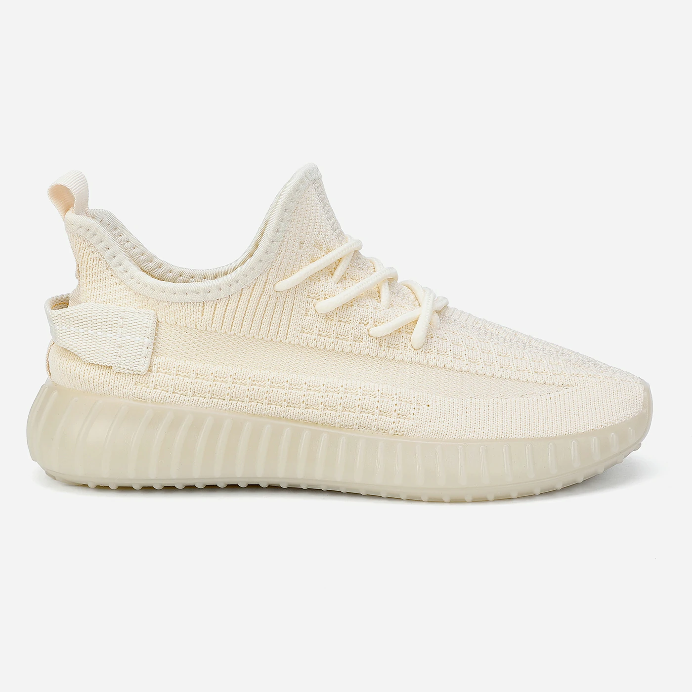 סניקרס/ספורט בז 38