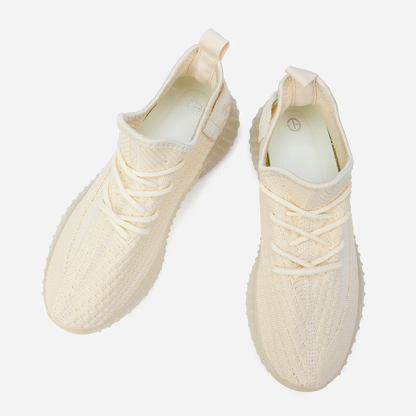 סניקרס/ספורט בז 38