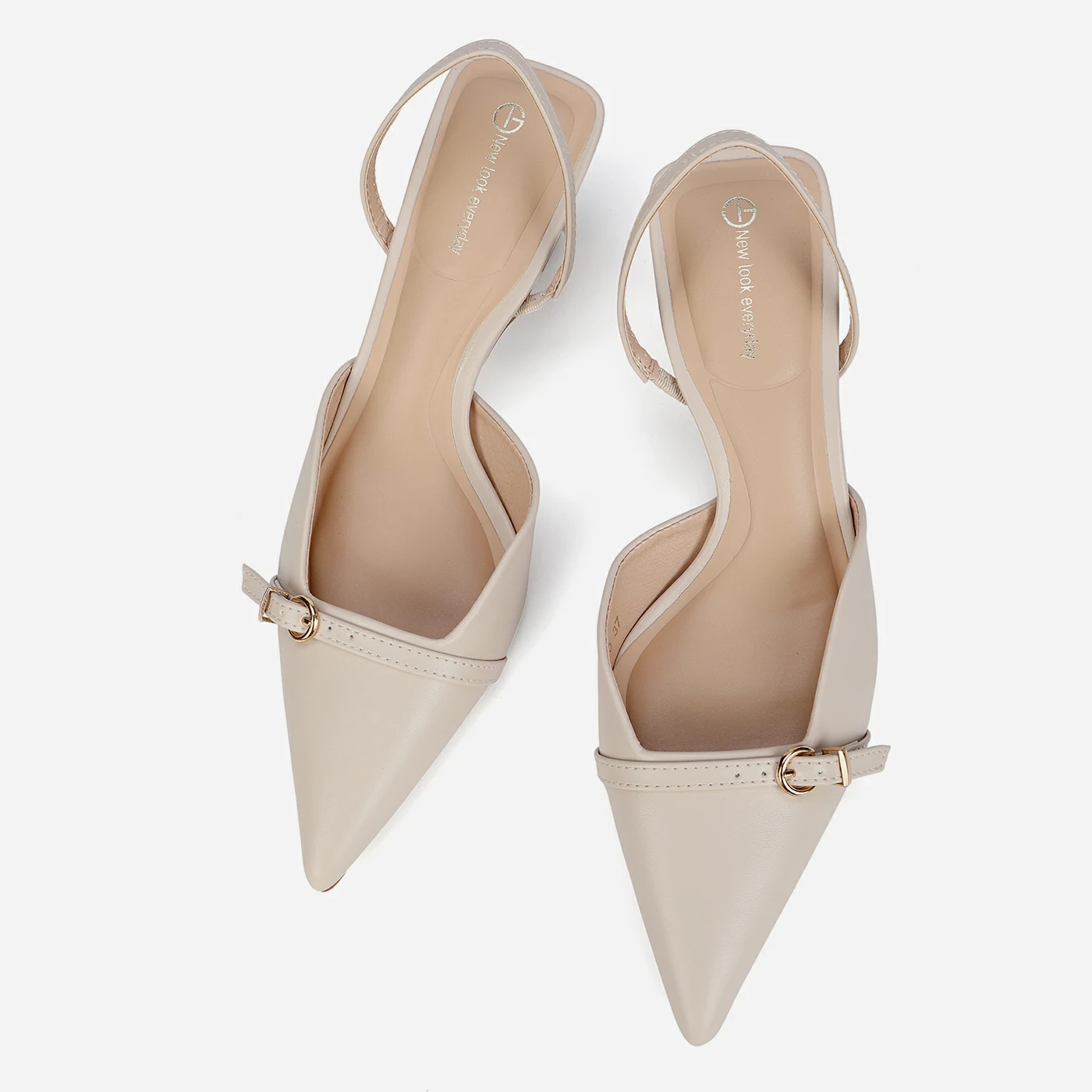 נעל עקב בז 39