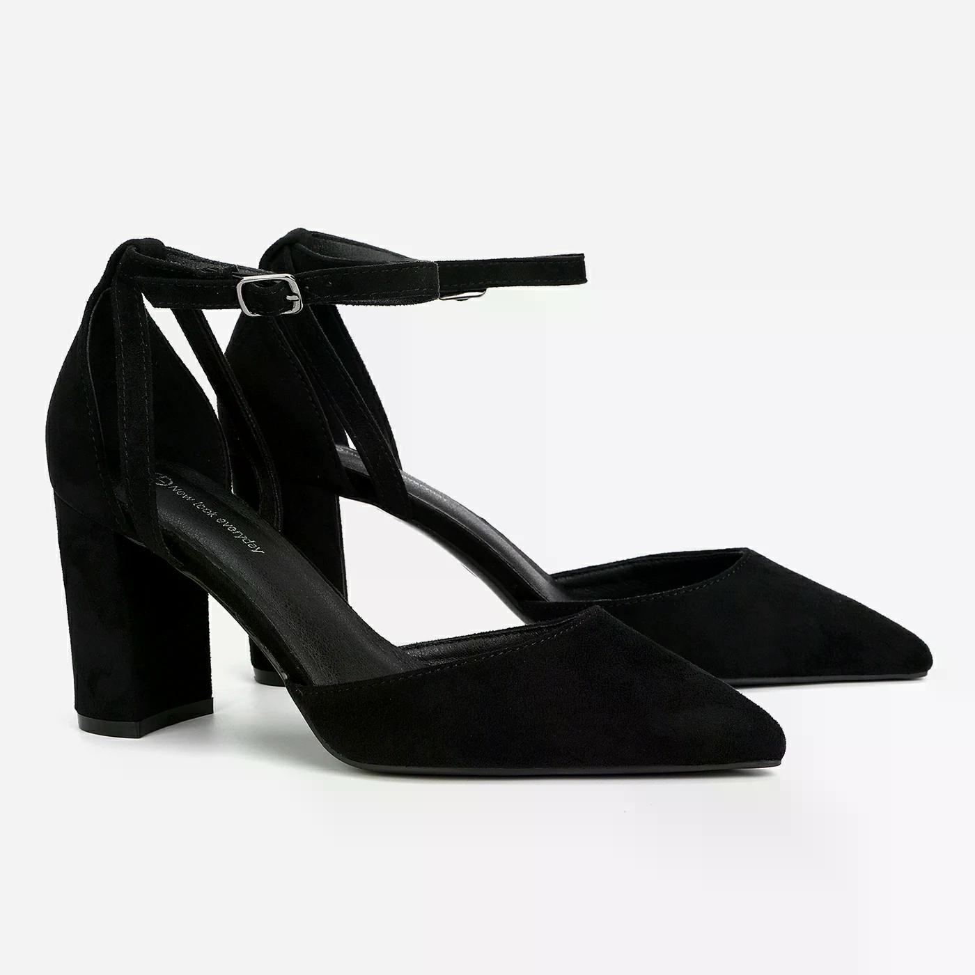 נעל עקב שחור 37