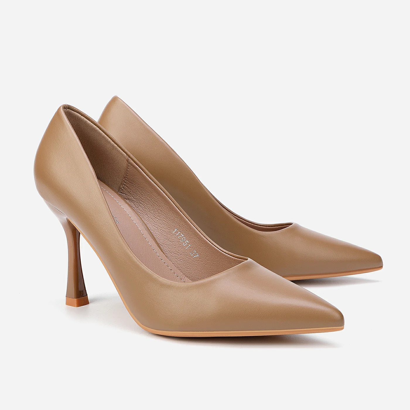 נעל עקב כאמל 38