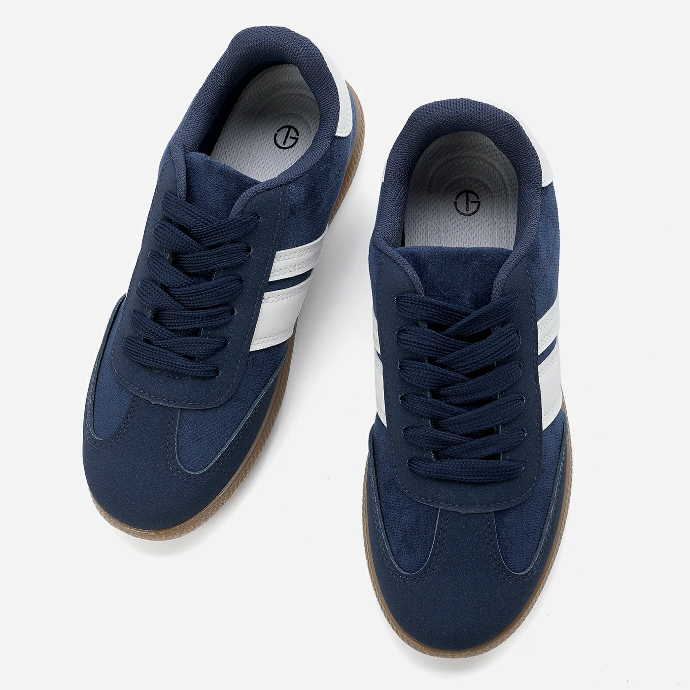 סניקרס/ספורט נייבי 36