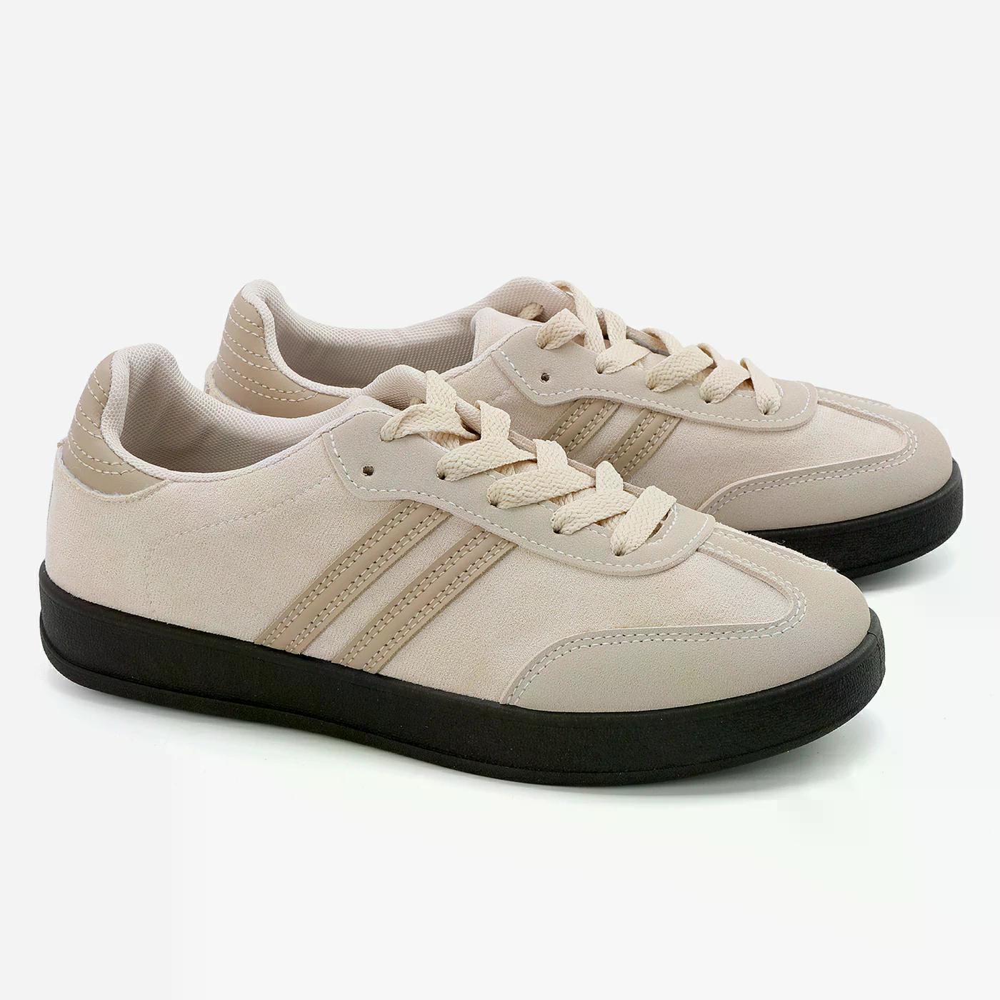 סניקרס/ספורט בז 39