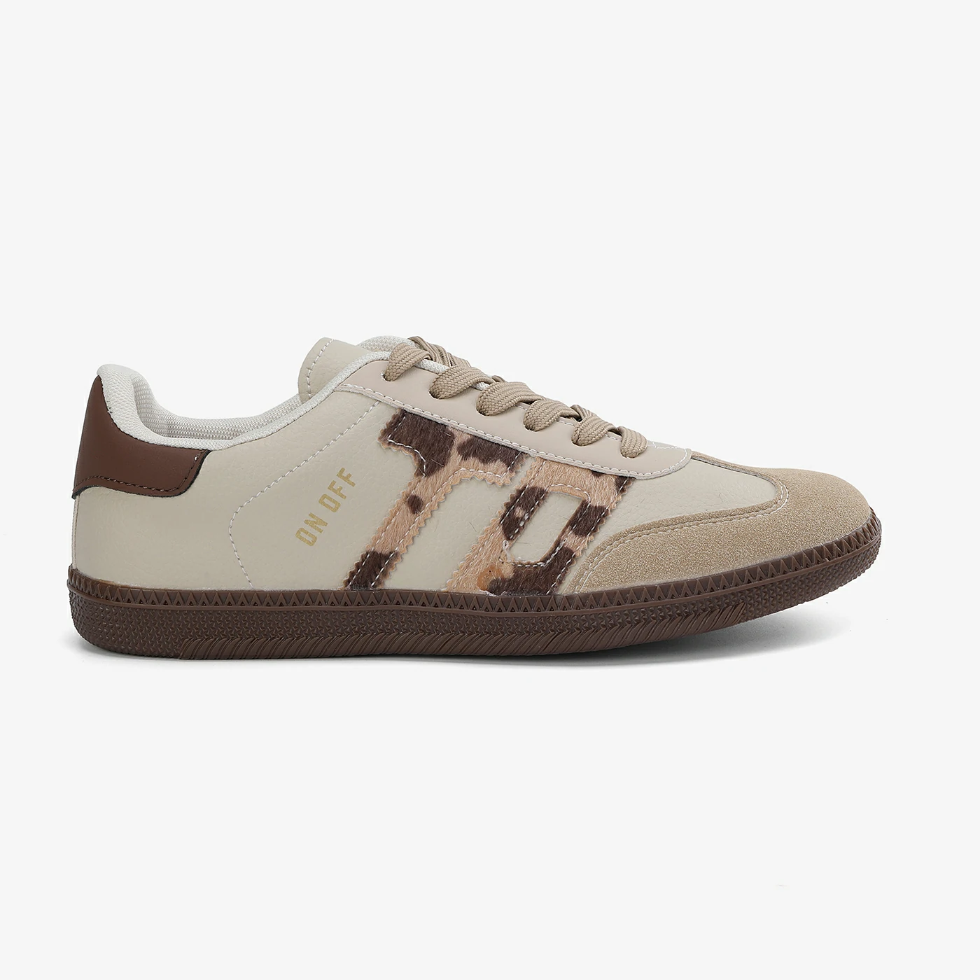 סניקרס/ספורט בז 40