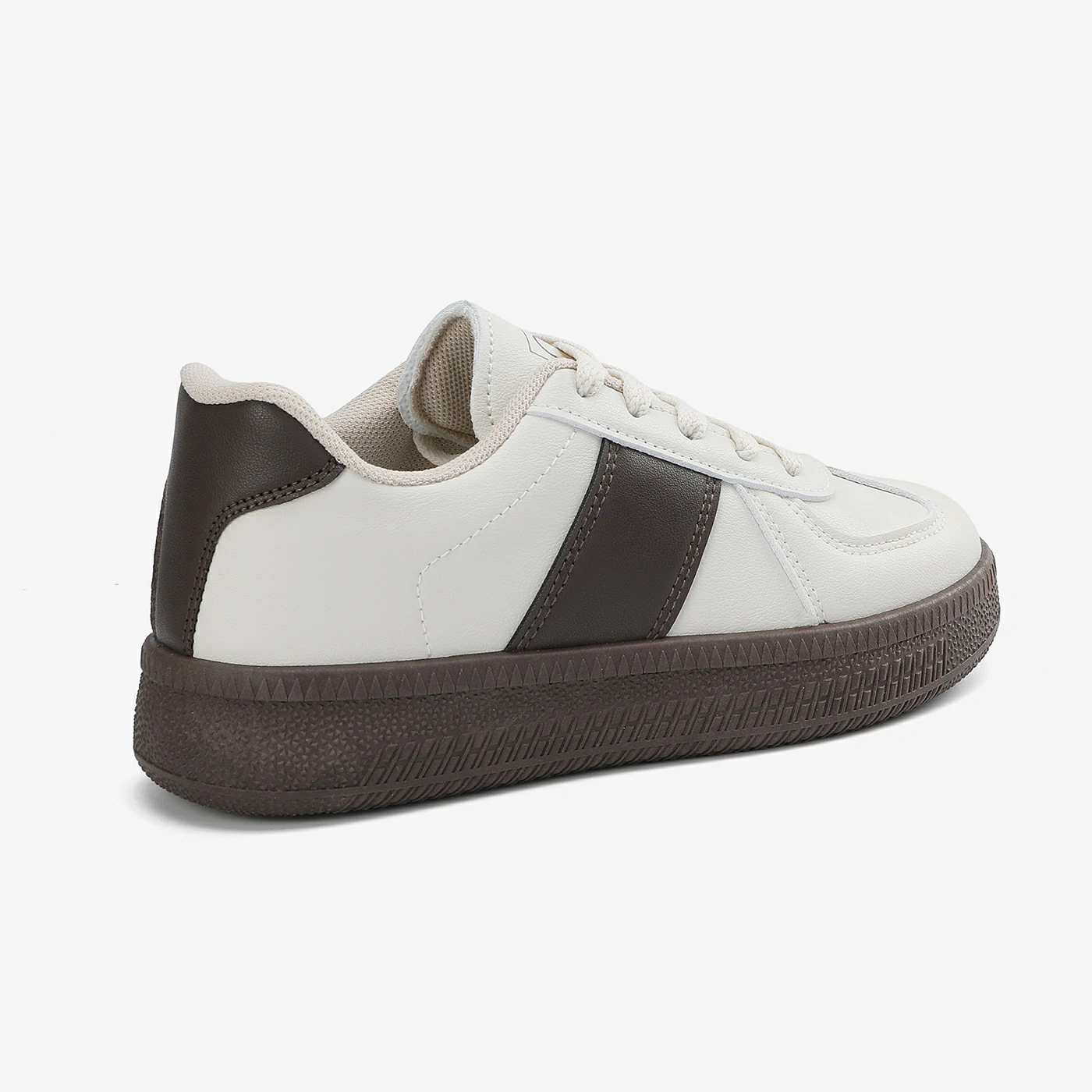 סניקרס/ספורט בז 39