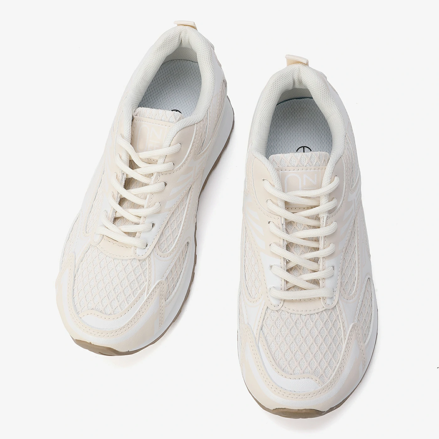 סניקרס/ספורט בז 37