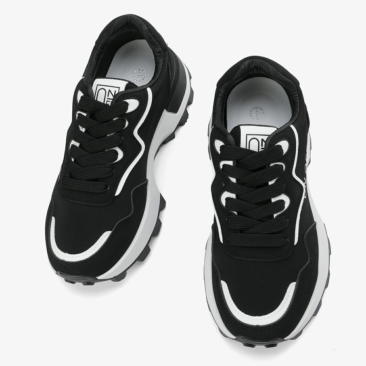 סניקרס/ספורט שחור 39