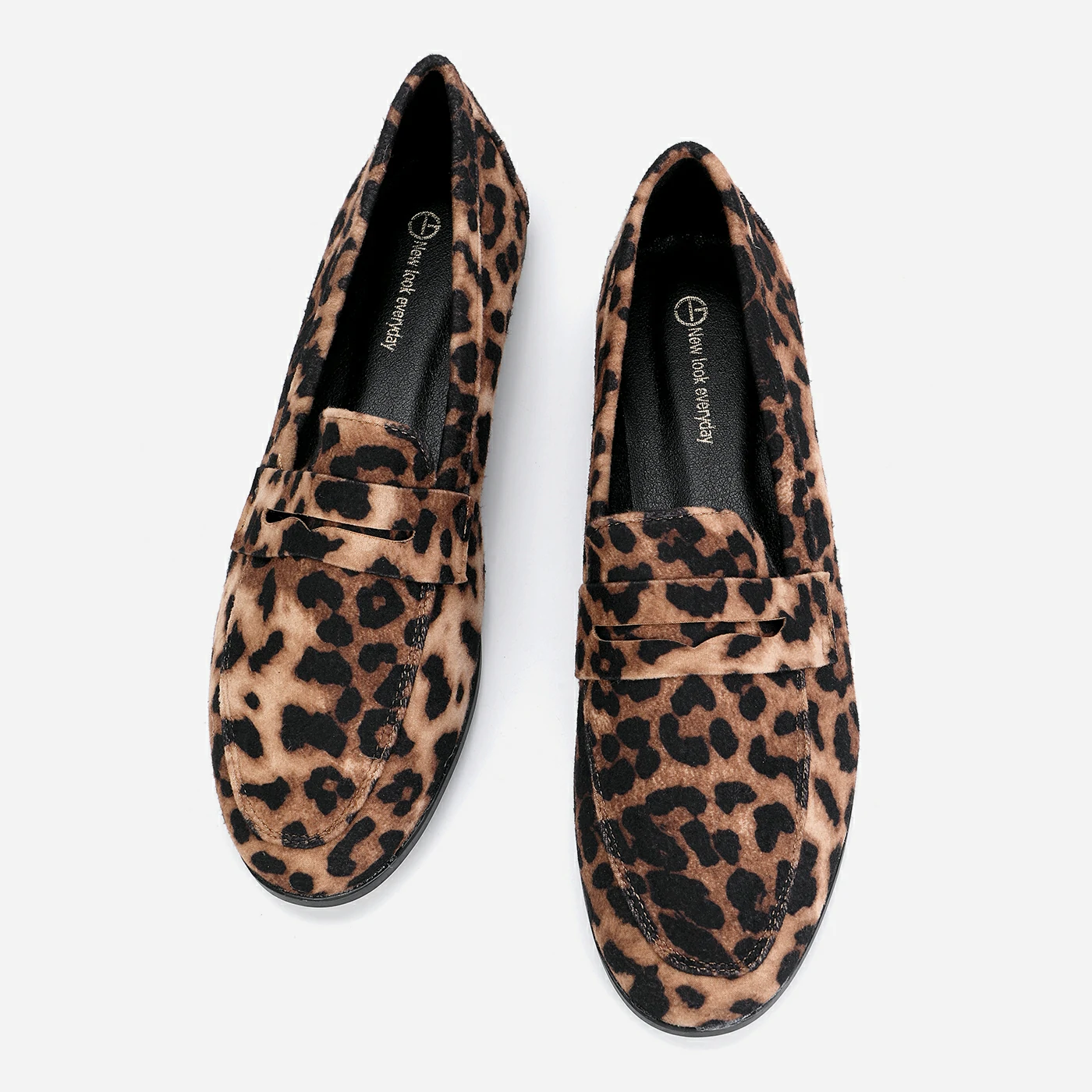 נעל שטוחה מנומר 36