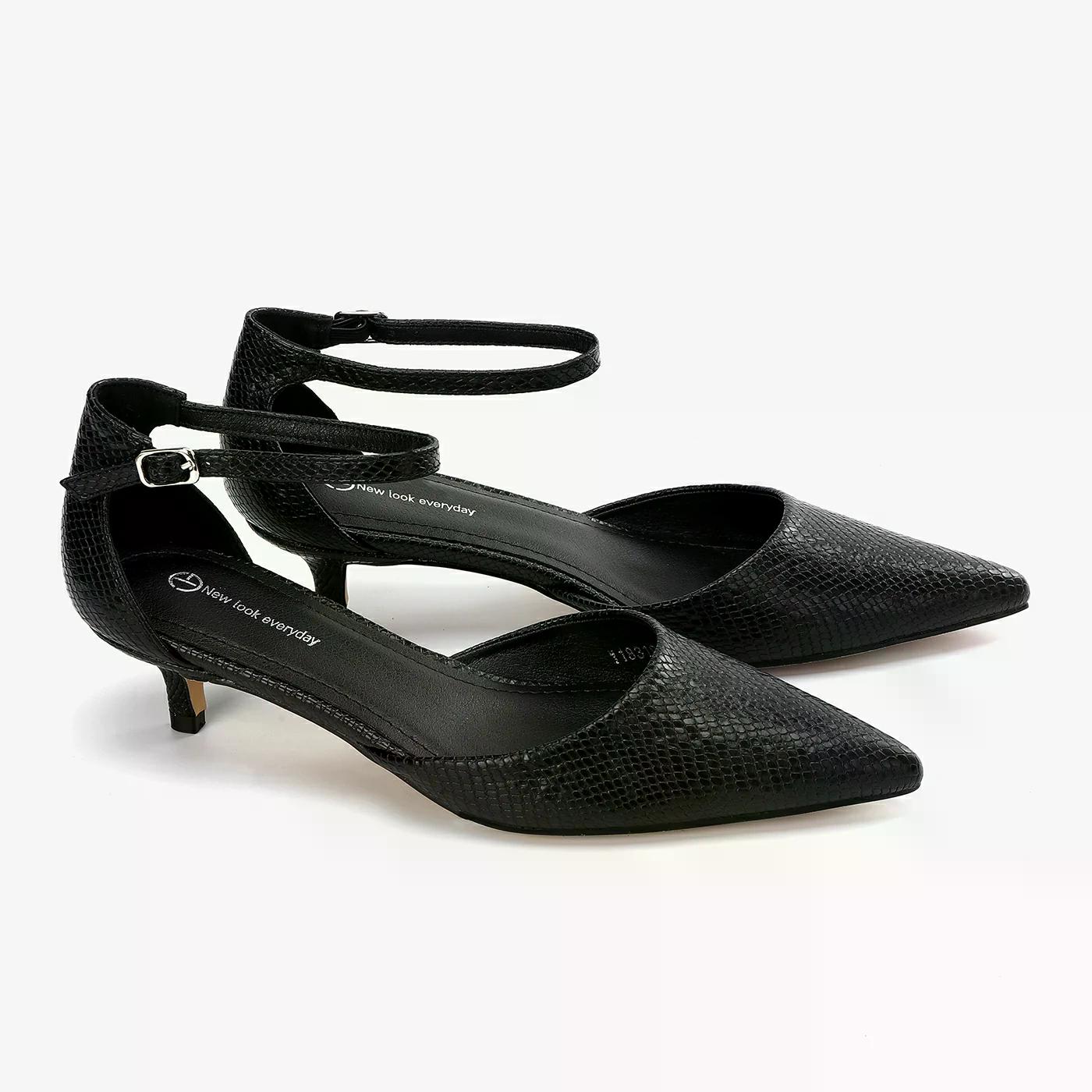 נעל עקב שחור 37