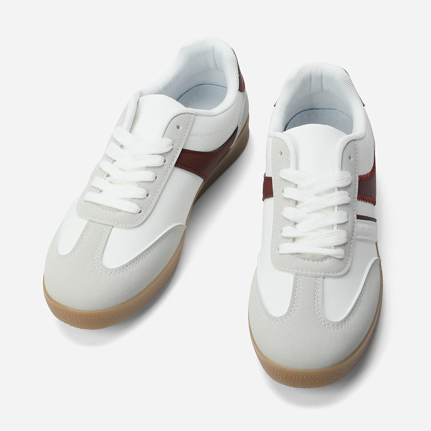 סניקרס/ספורט בורדו 40