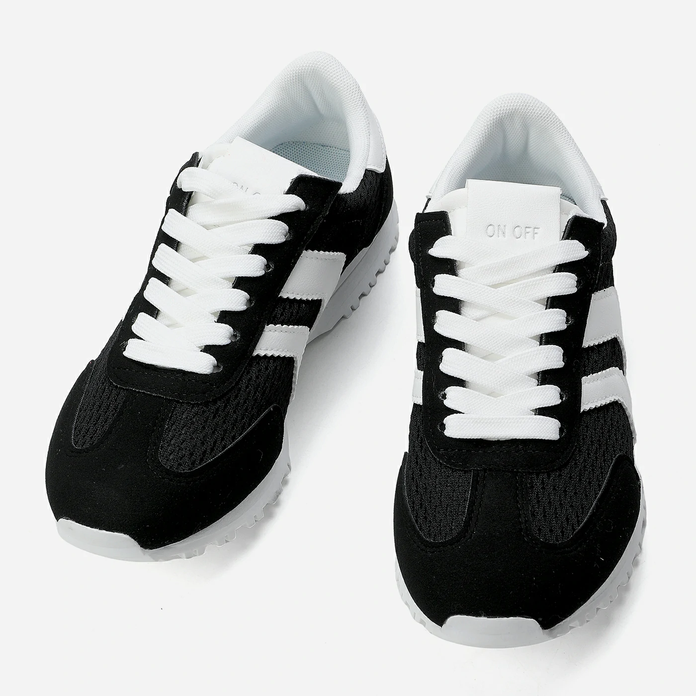 סניקרס/ספורט שחור 40