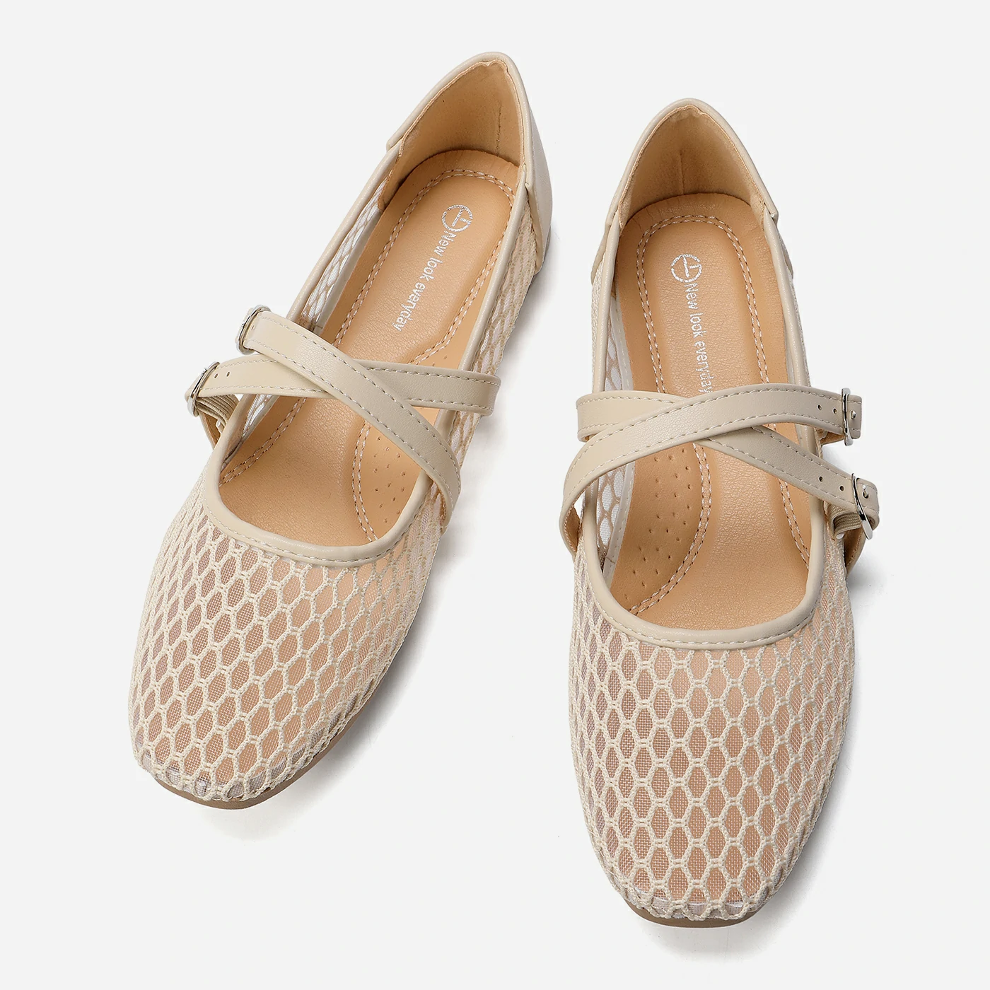 בלרינה בז 38