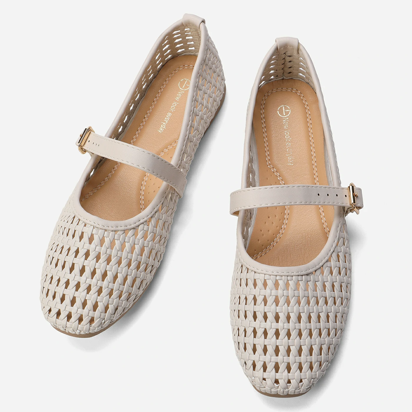 בלרינה בז 38