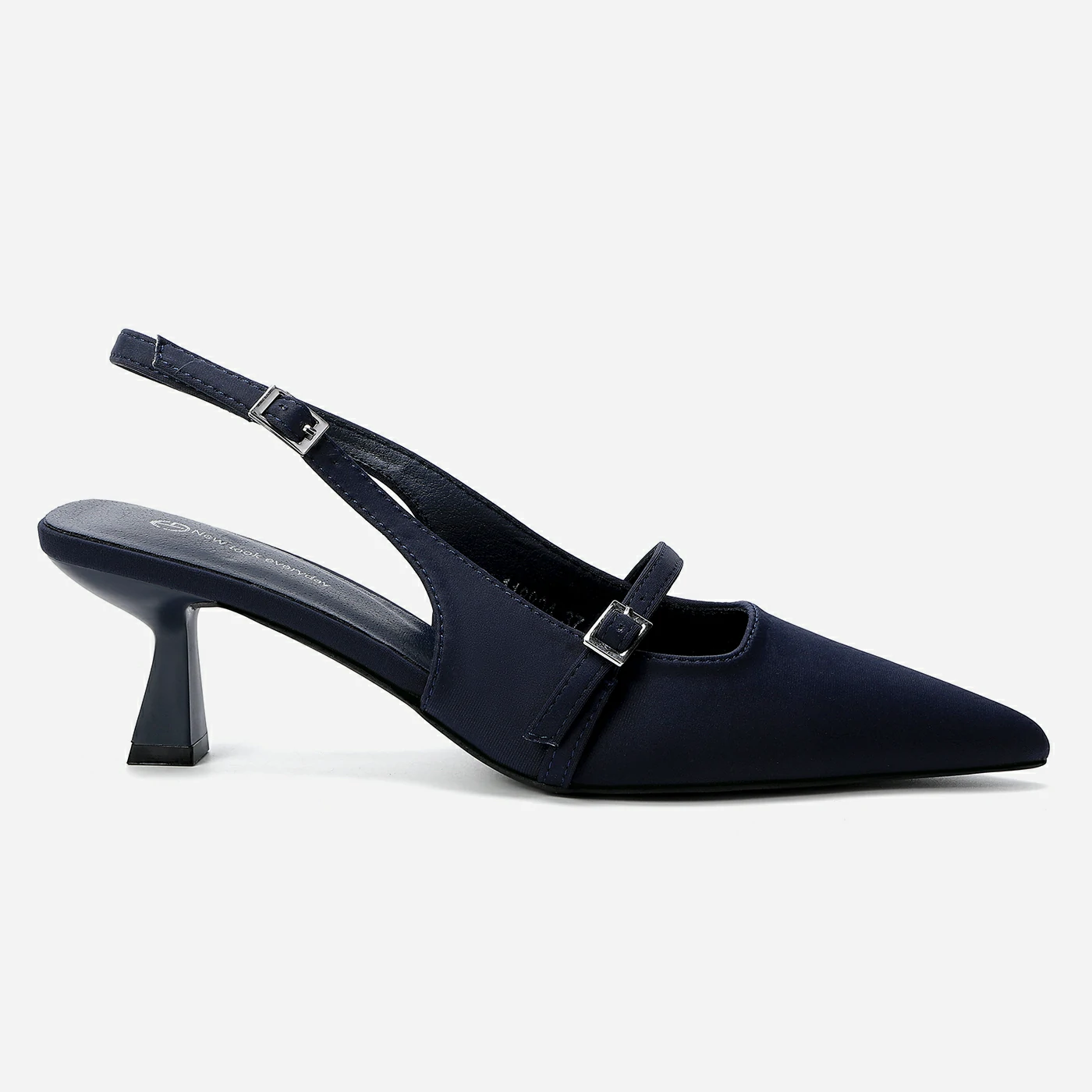 נעל עקב נייבי 38