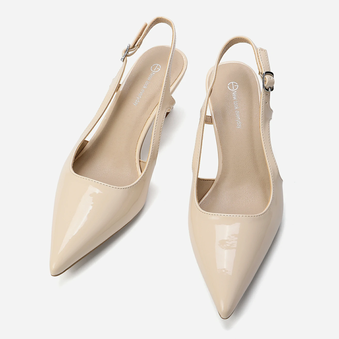 נעל עקב בז 36