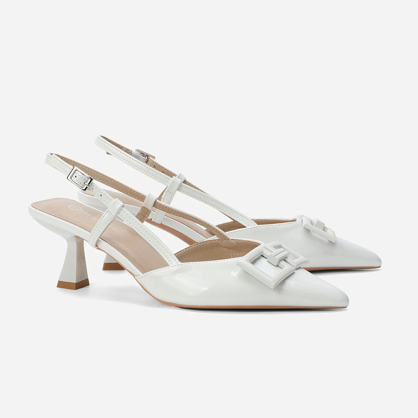 נעל עקב לבן 40