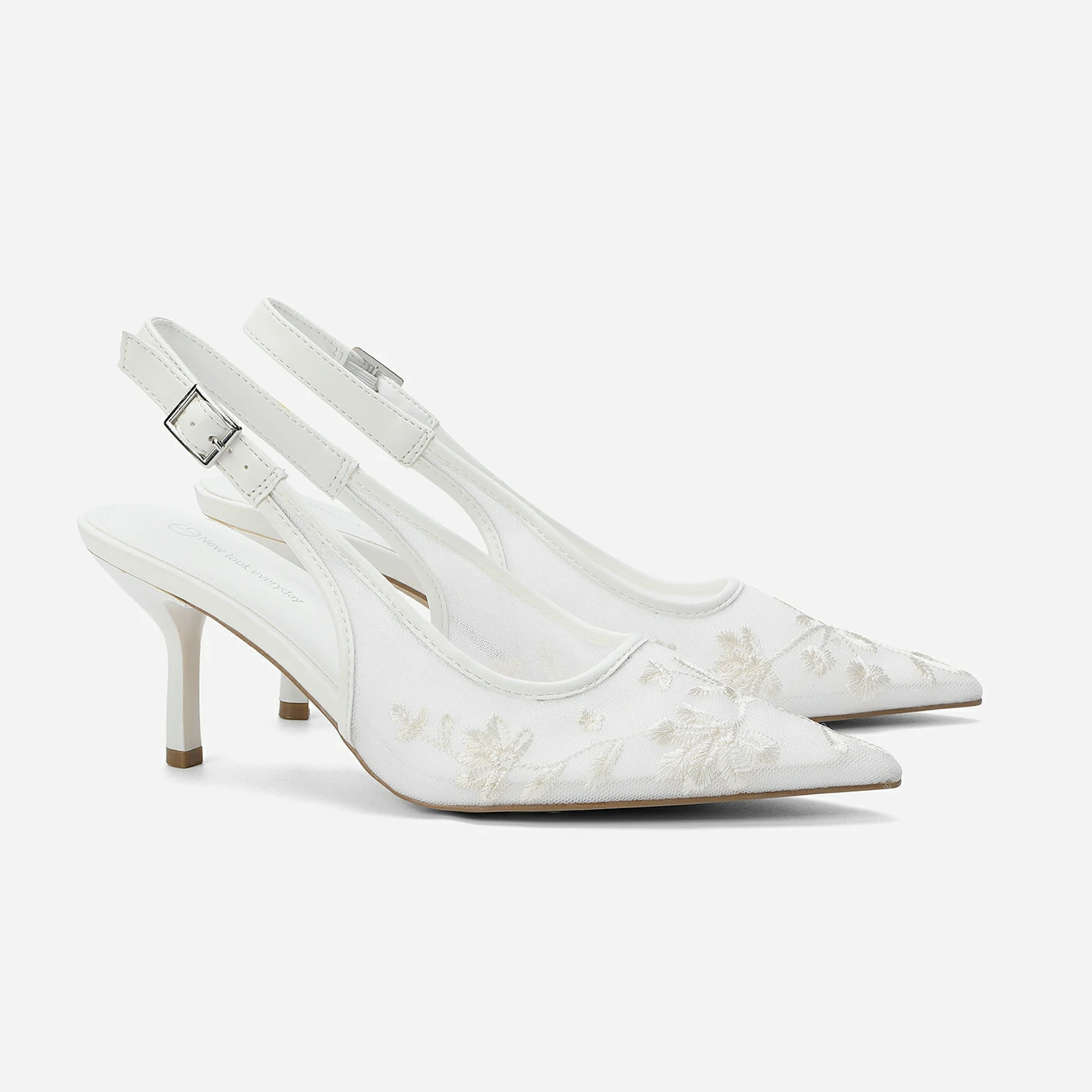 נעל עקב לבן 37