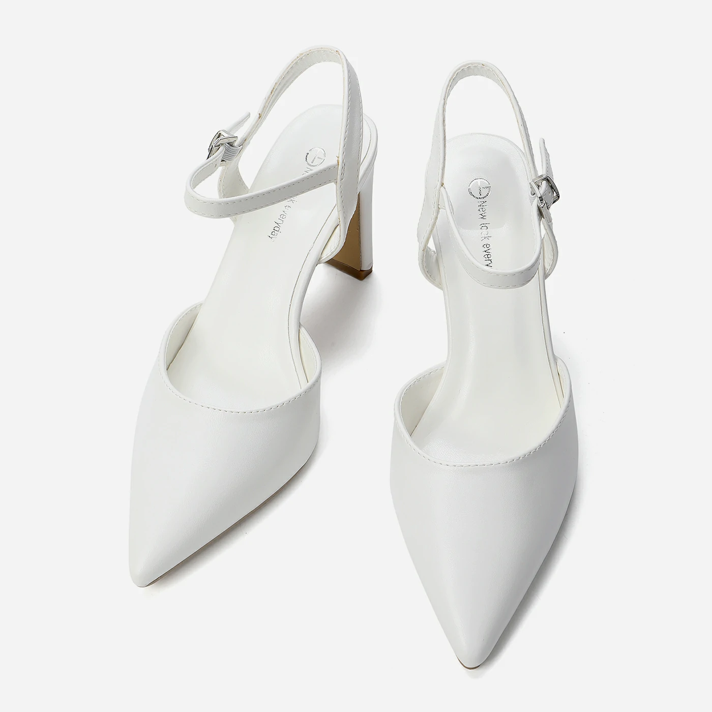 נעל עקב לבן 36