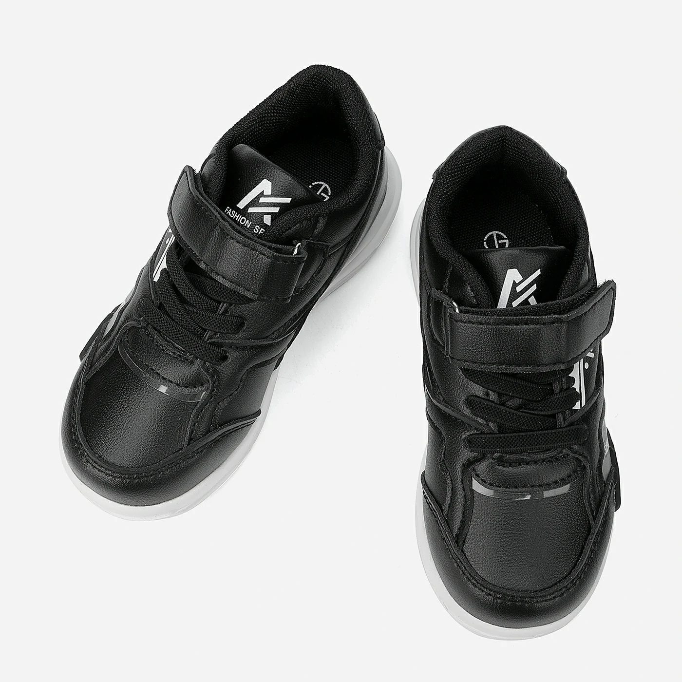 סניקרס/ספורט שחור 24