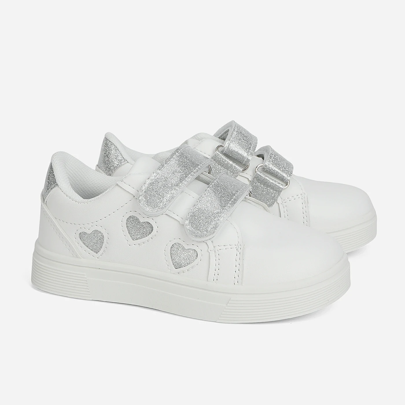 סניקרס/ספורט כסף 24