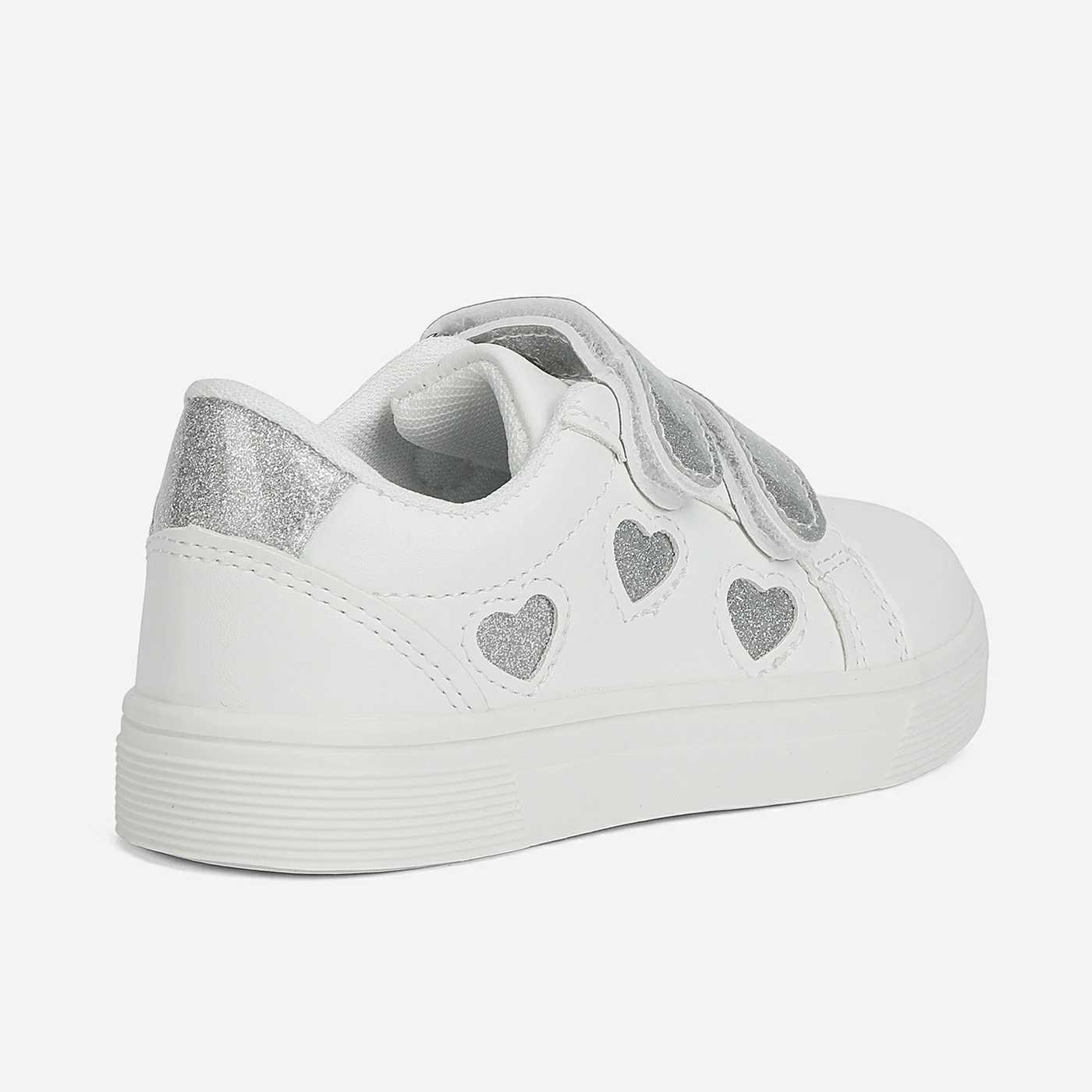 סניקרס/ספורט כסף 24