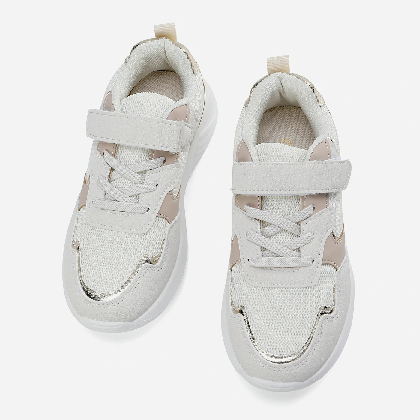 סניקרס/ספורט בז 33