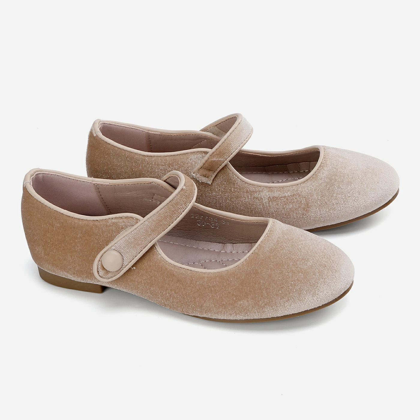 בלרינה בז 35