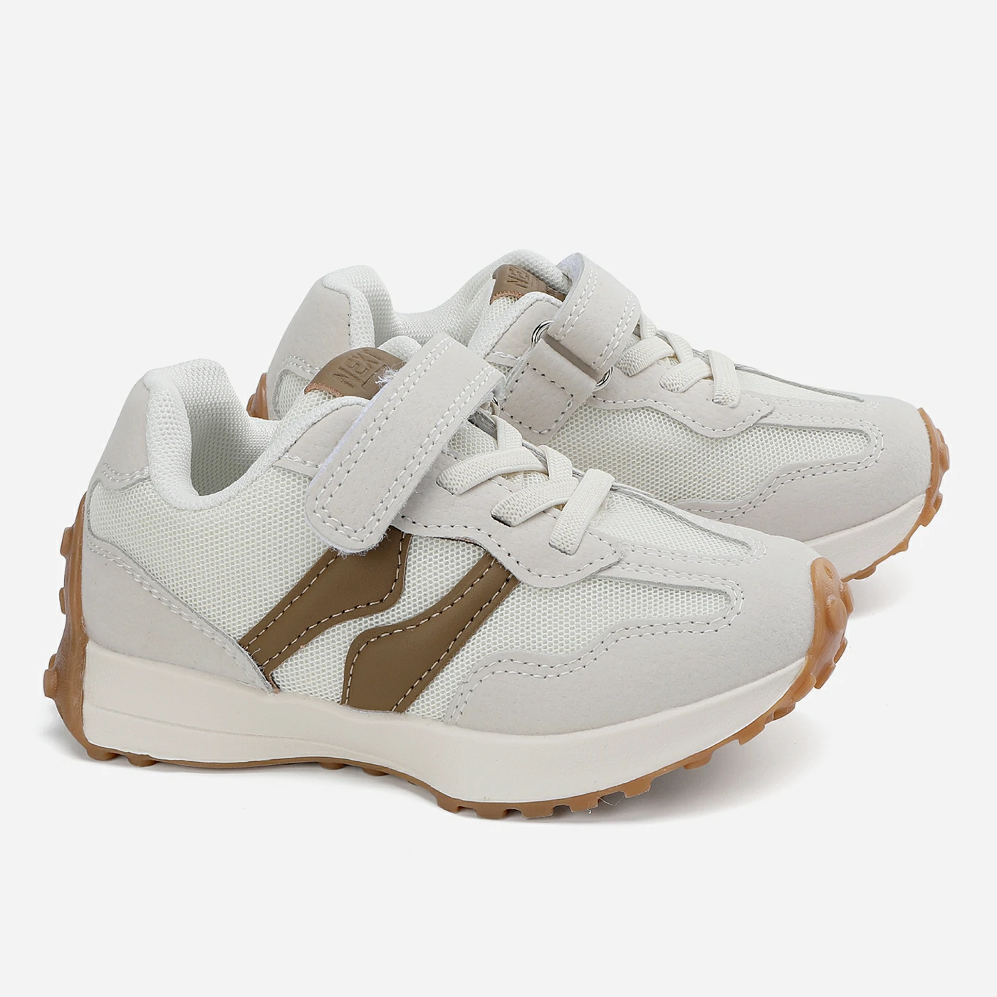 סניקרס/ספורט אבן 24