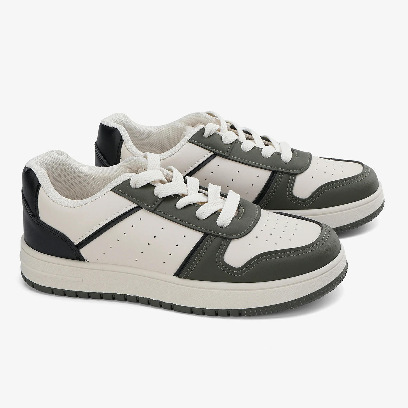 סניקרס/ספורט זית 30