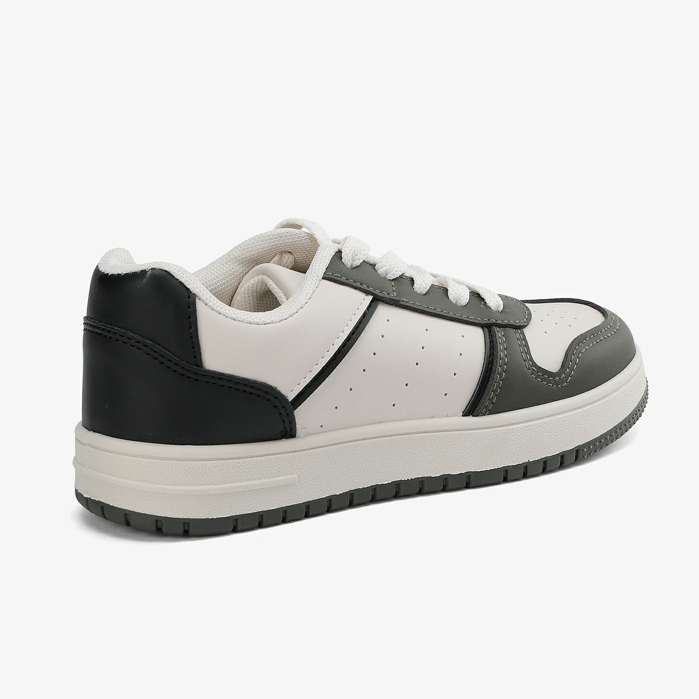 סניקרס/ספורט זית 30