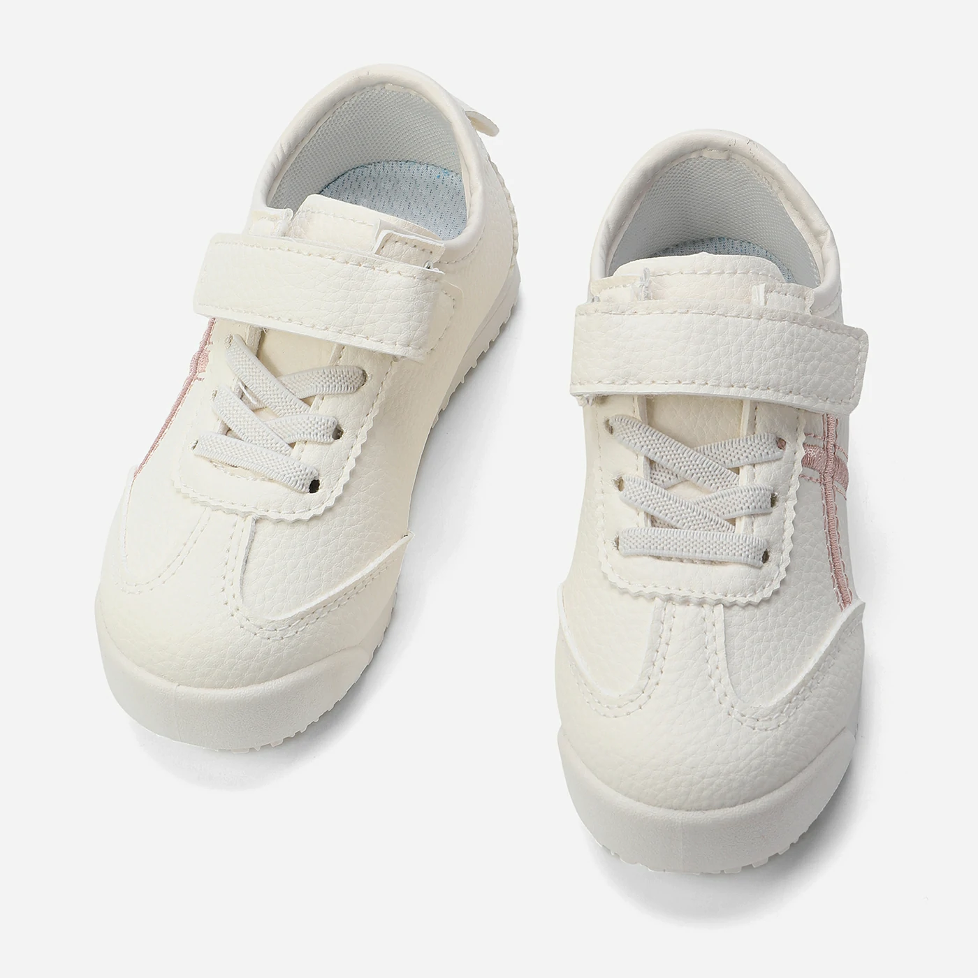 סניקרס/ספורט בז 29