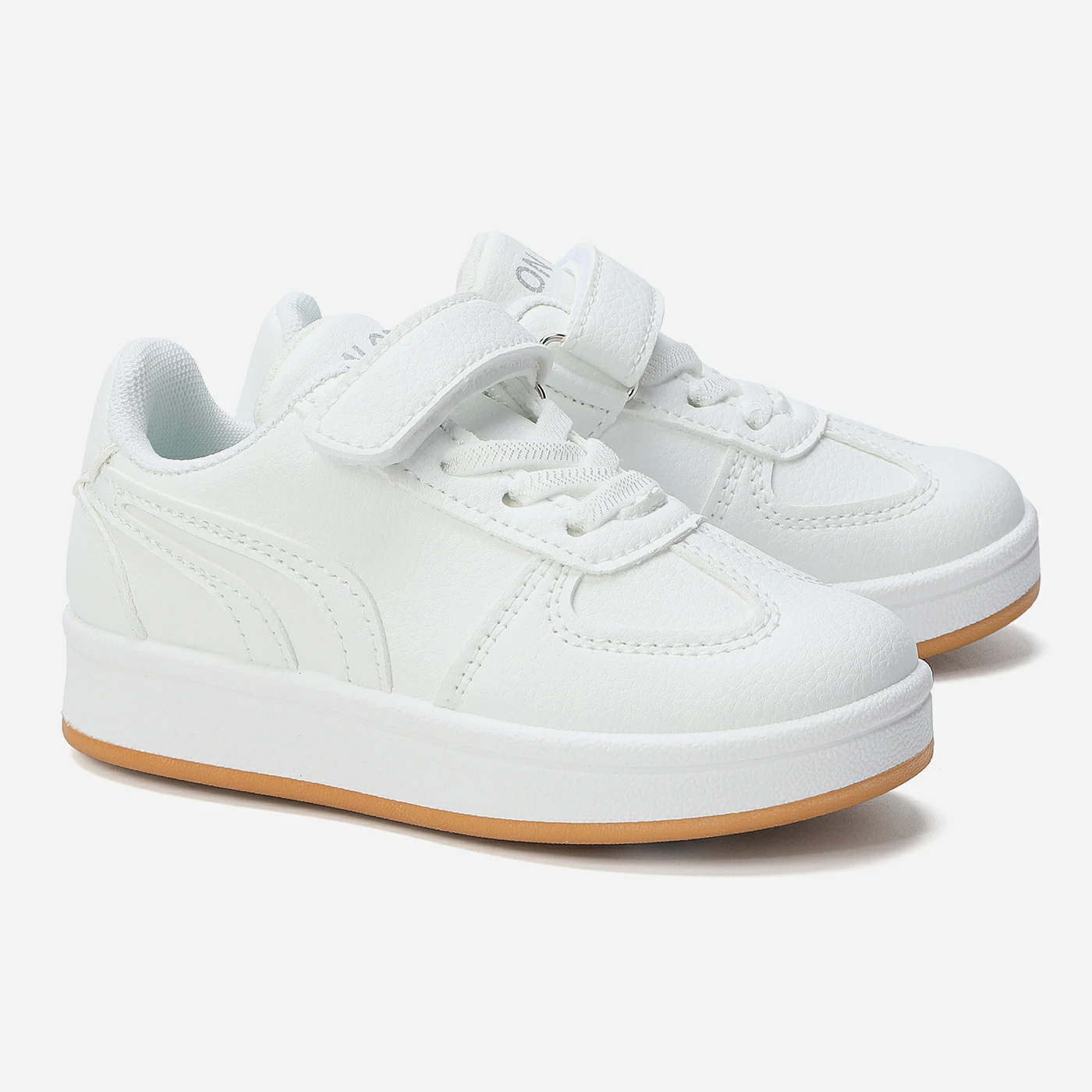 סניקרס/ספורט לבן 24