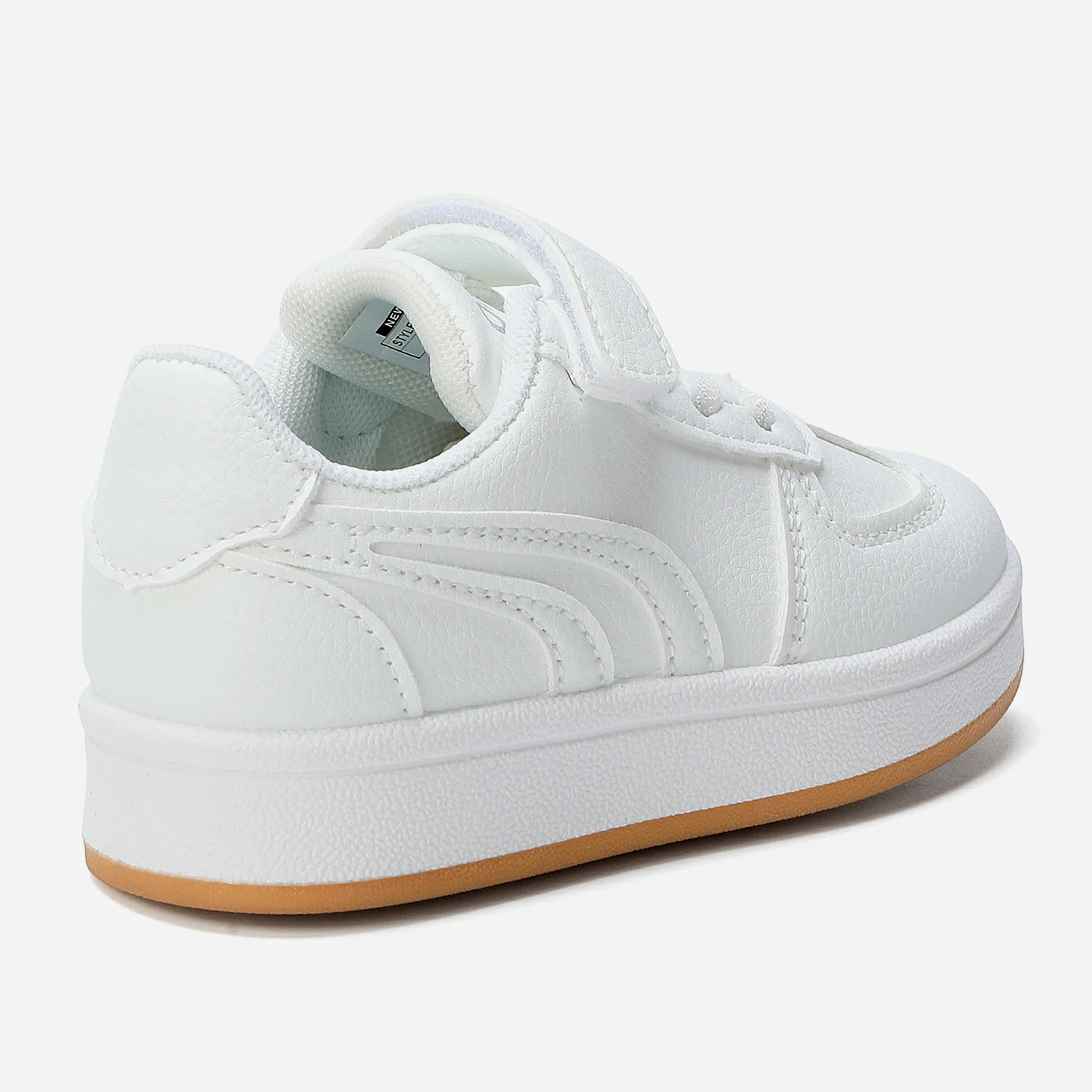 סניקרס/ספורט לבן 24