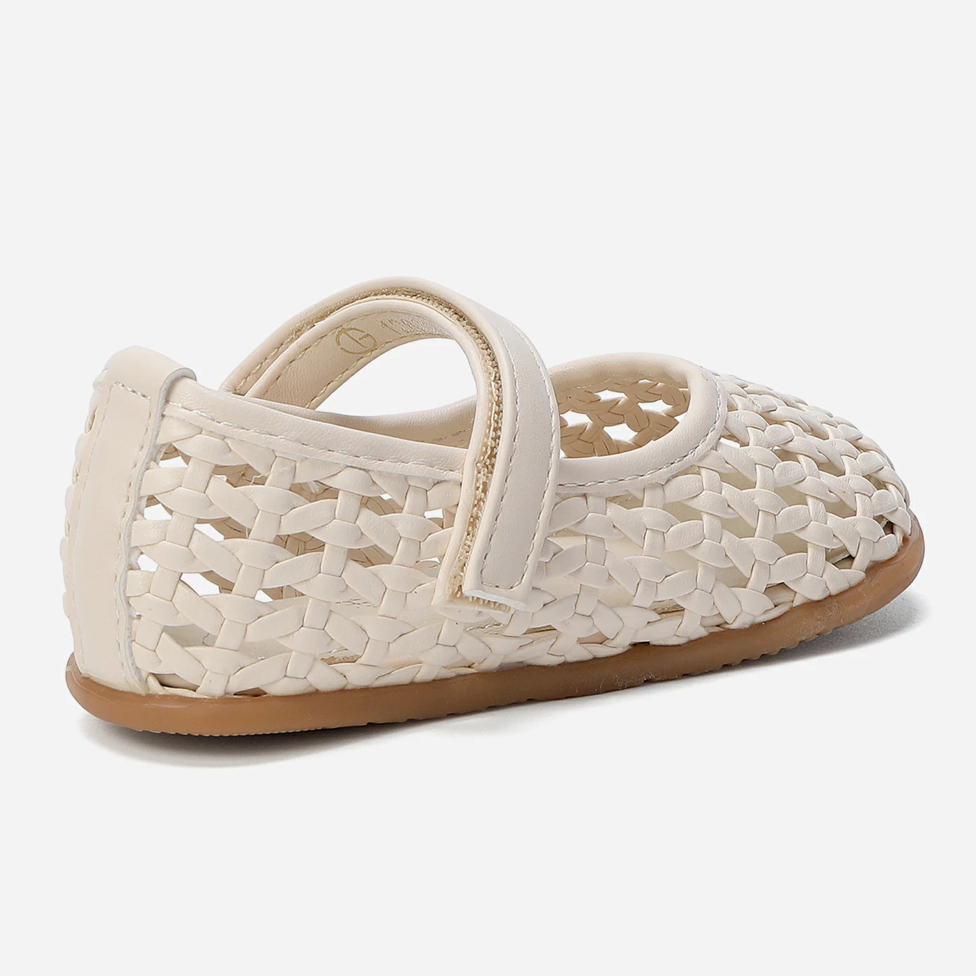 בלרינה בז 23