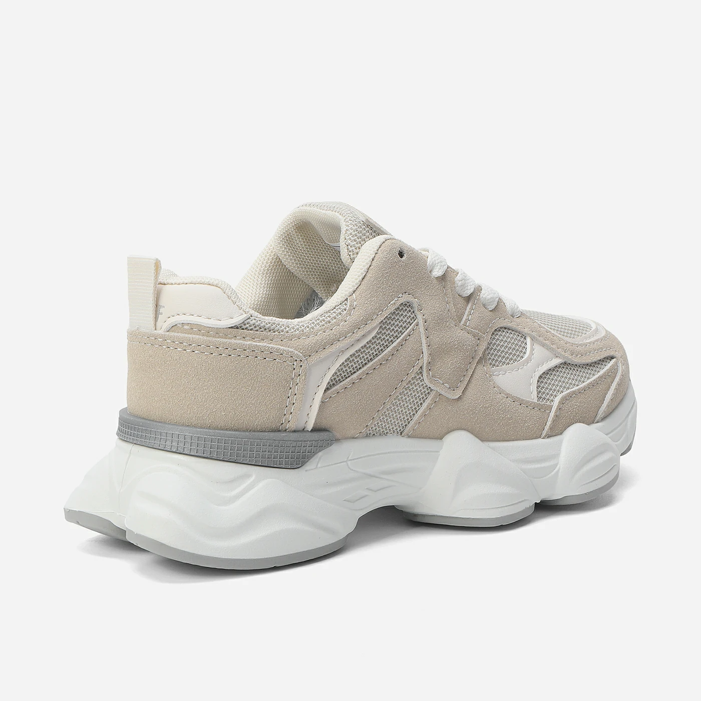 סניקרס/ספורט בז 35