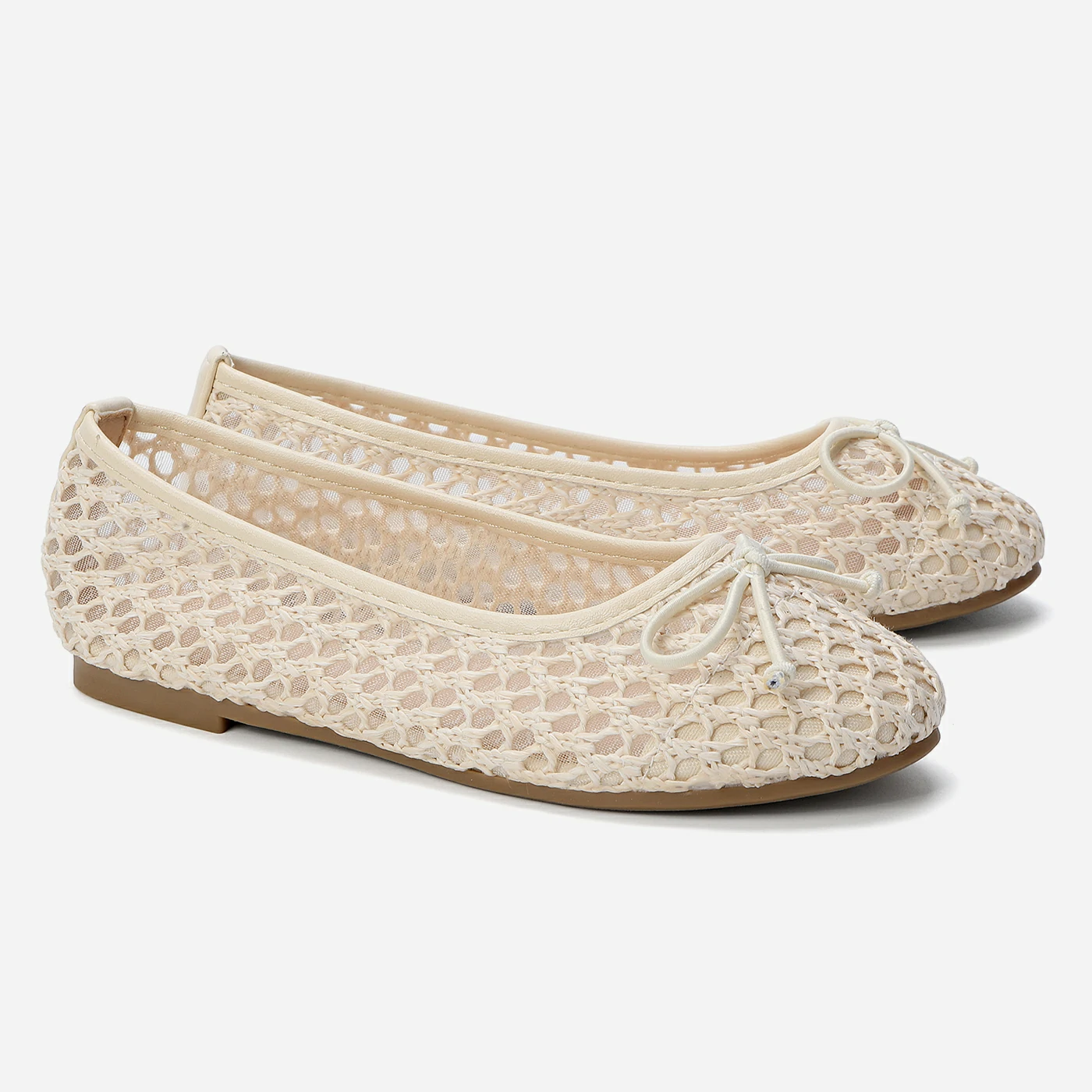 בלרינה בז 33