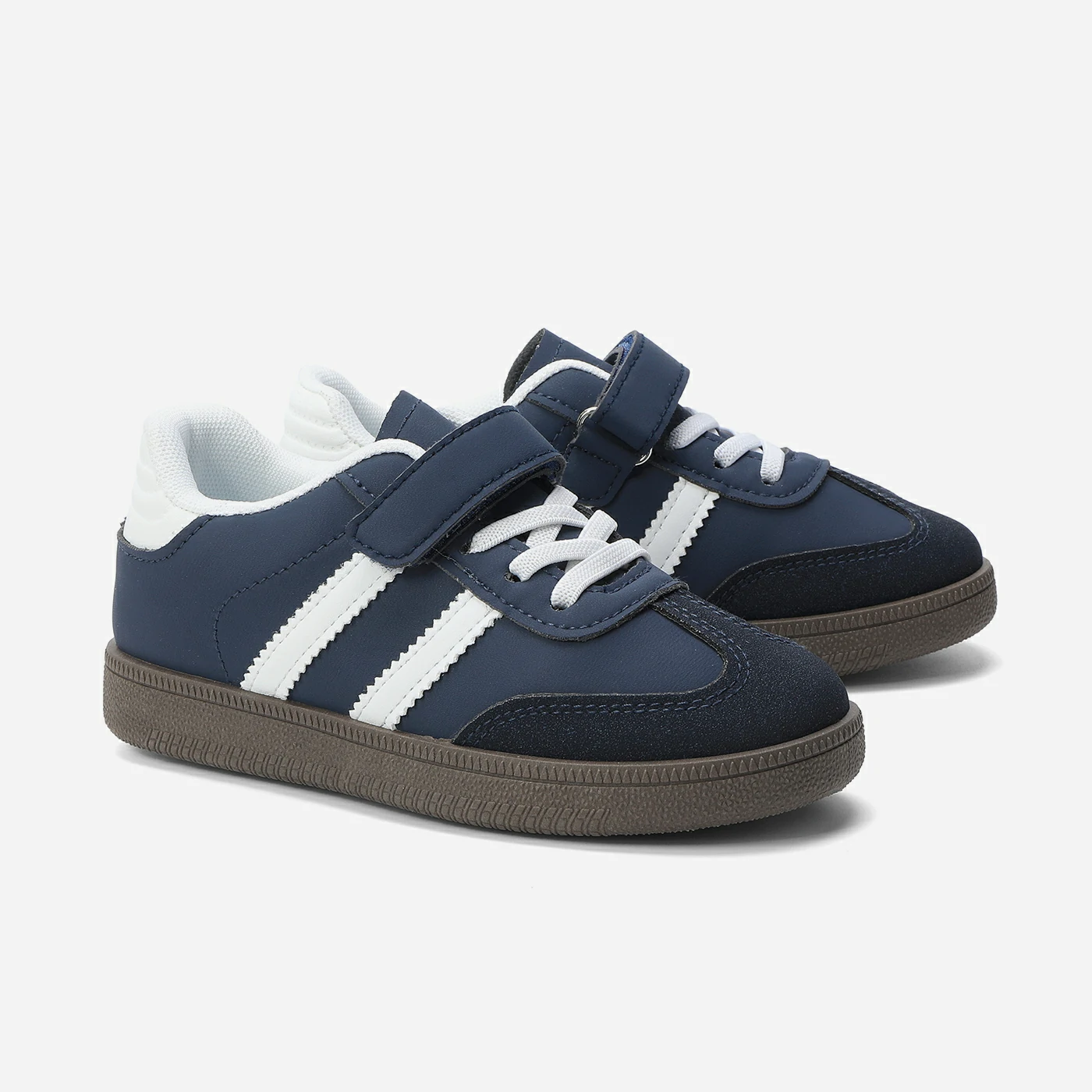 סניקרס/ספורט נייבי 28