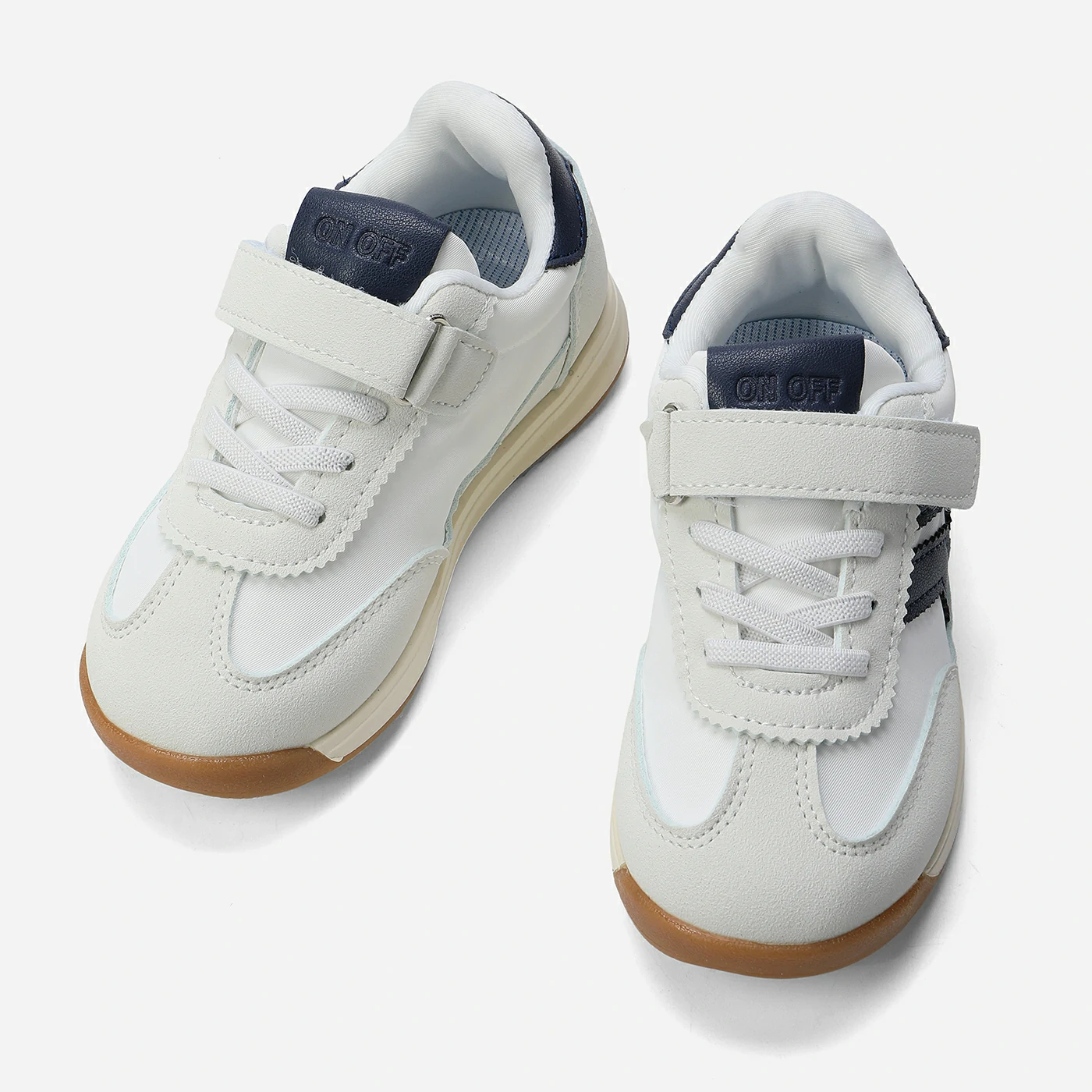 סניקרס/ספורט אפור 24