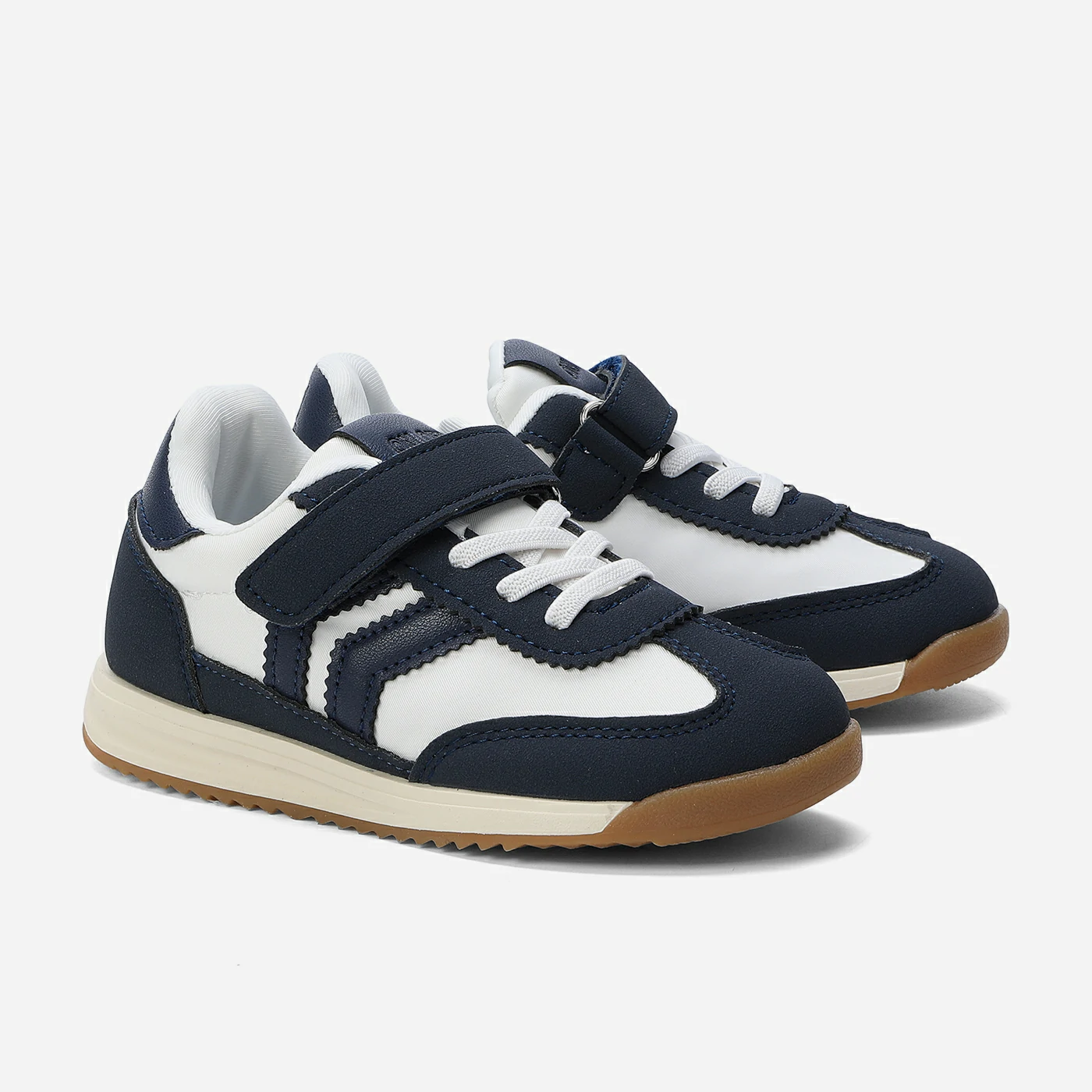 סניקרס/ספורט נייבי 26