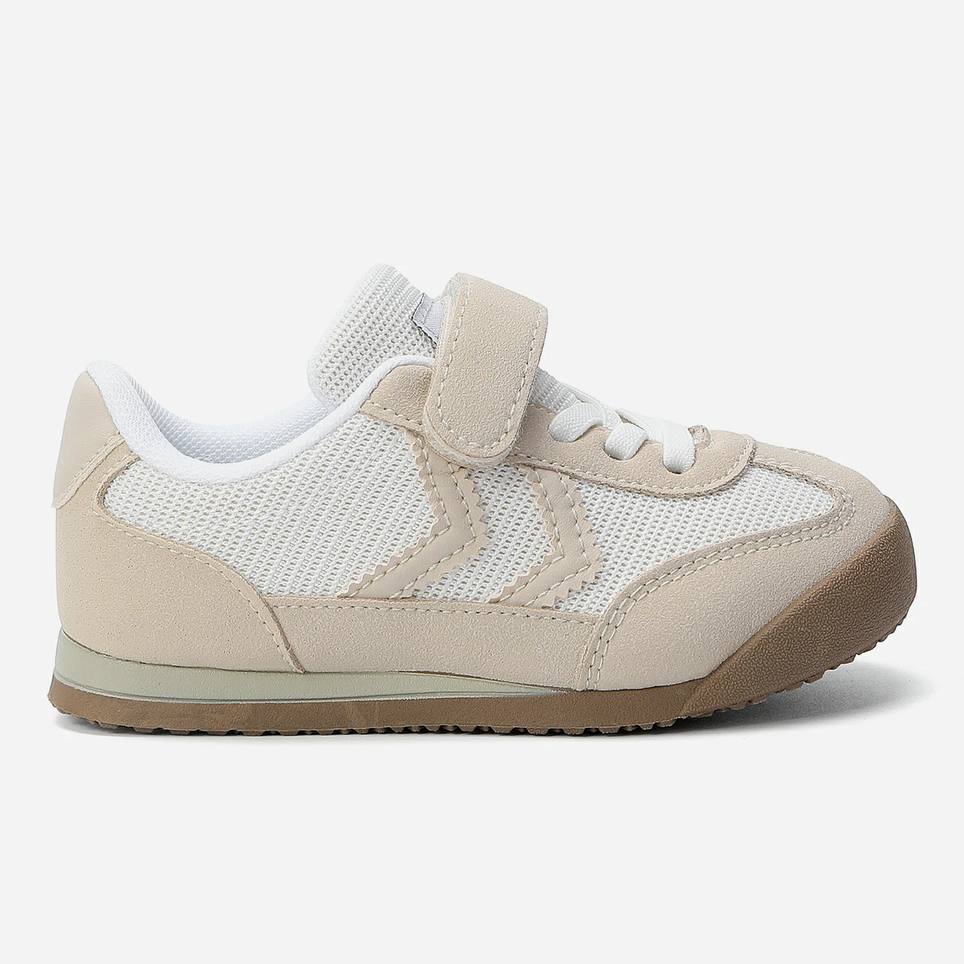 סניקרס/ספורט בז 27