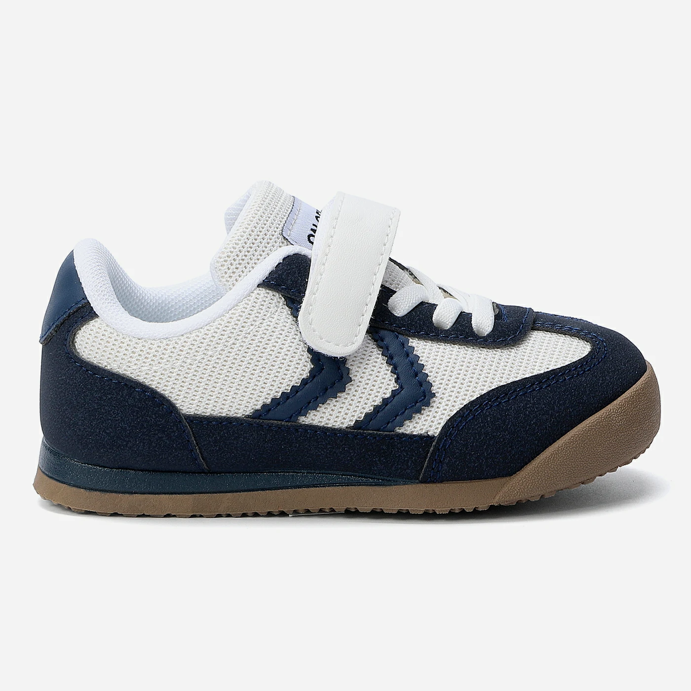 סניקרס/ספורט נייבי 26