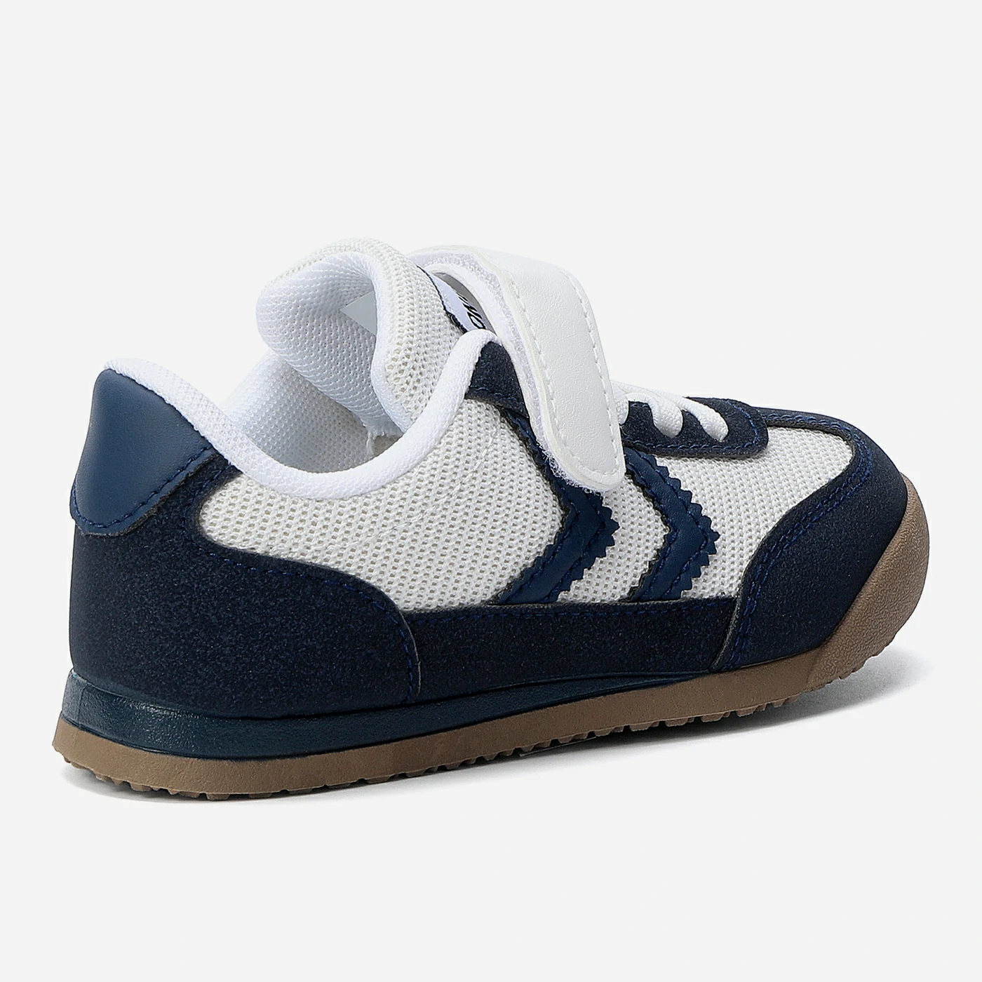 סניקרס/ספורט נייבי 26