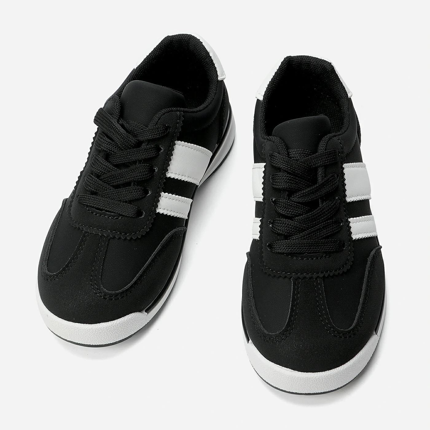 סניקרס/ספורט שחור 35