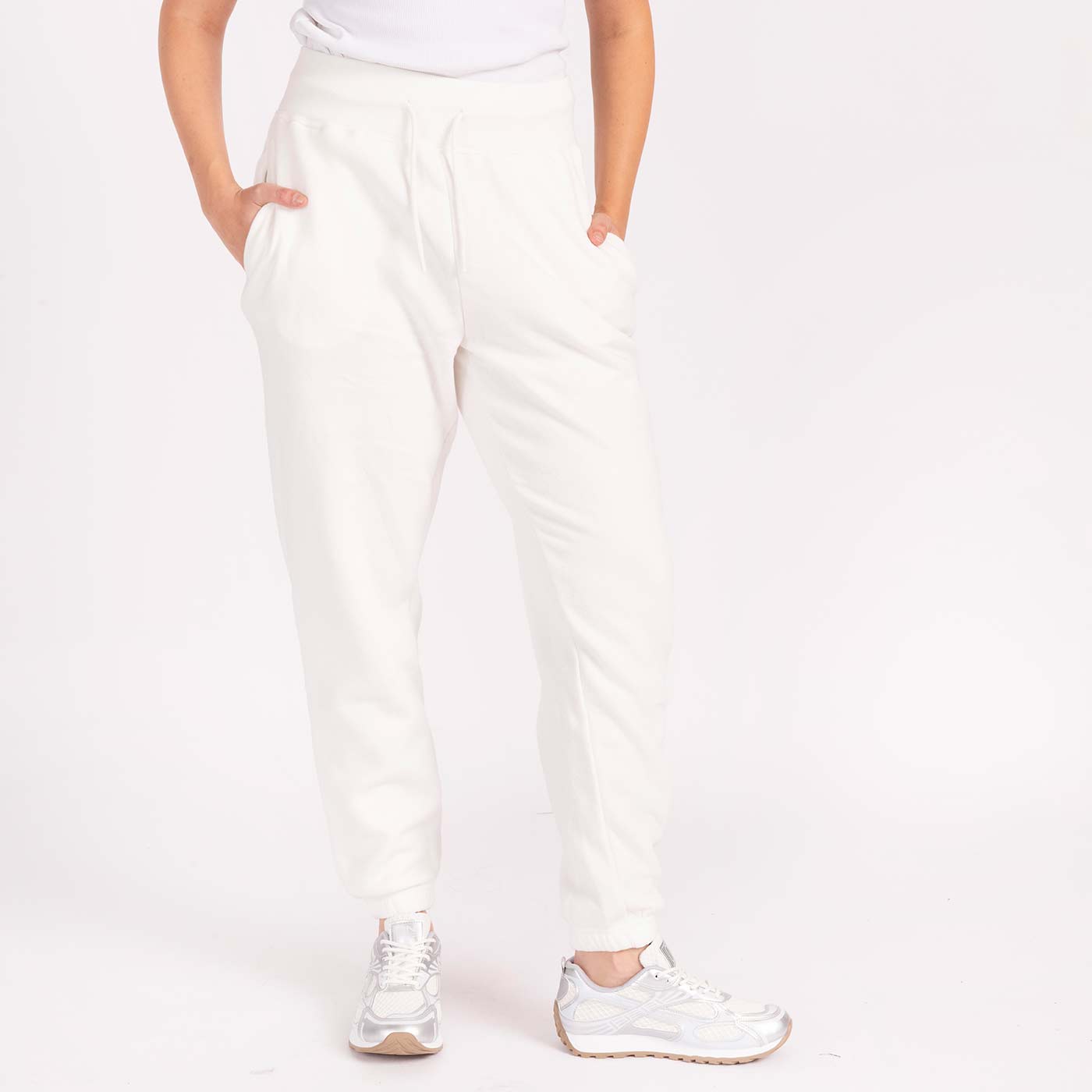 מכנסיים וחצאיות לבן M