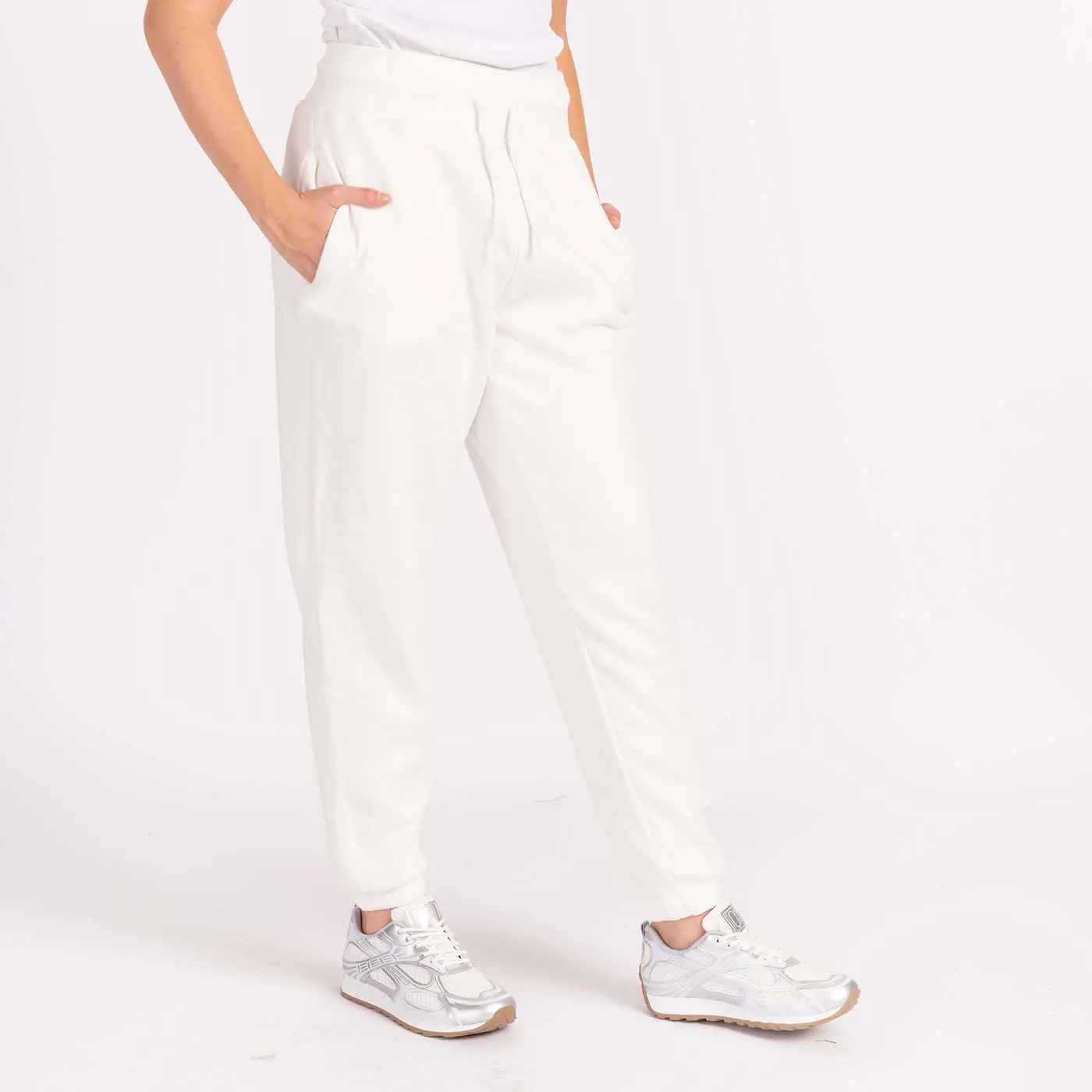 מכנסיים וחצאיות לבן L