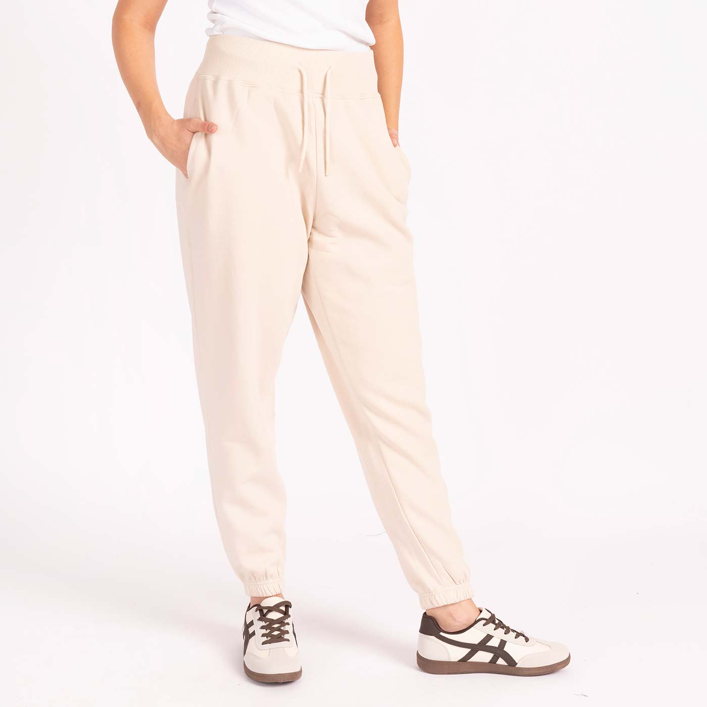 מכנסיים וחצאיות בז L