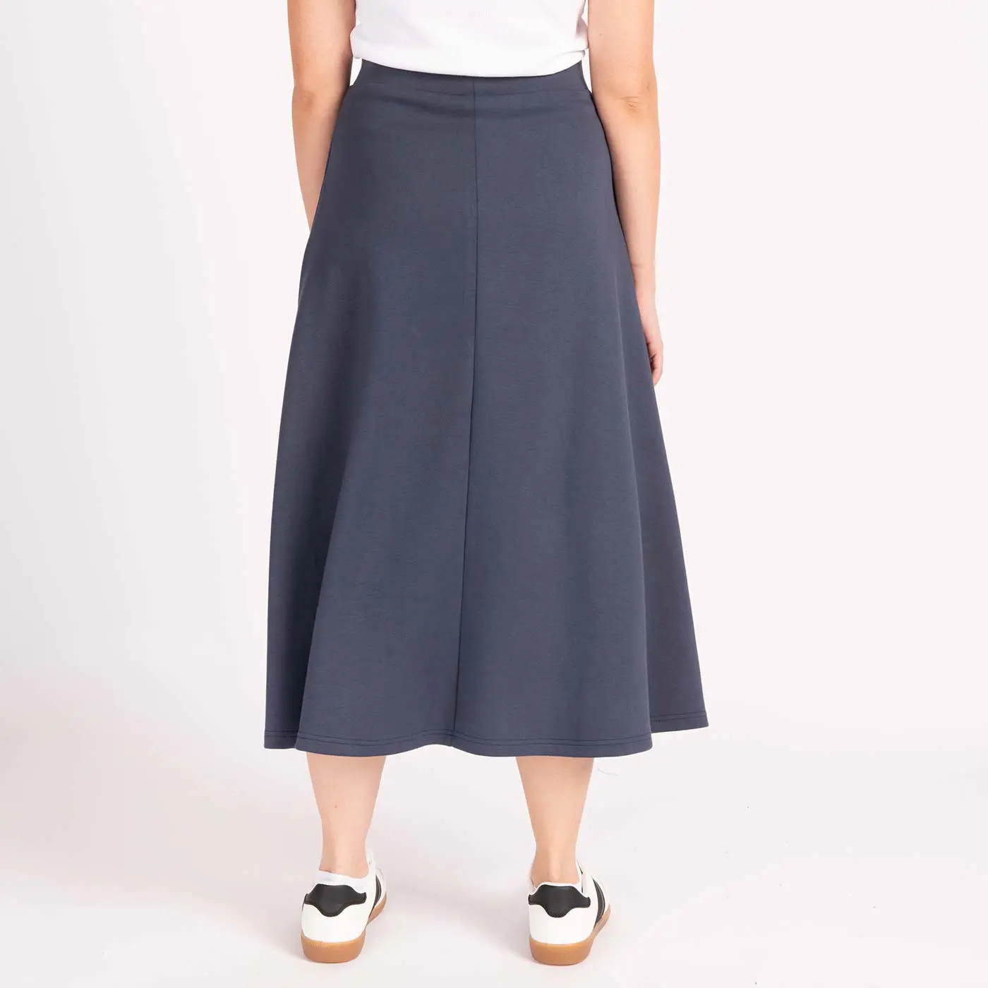 מכנסיים וחצאיות נייבי S