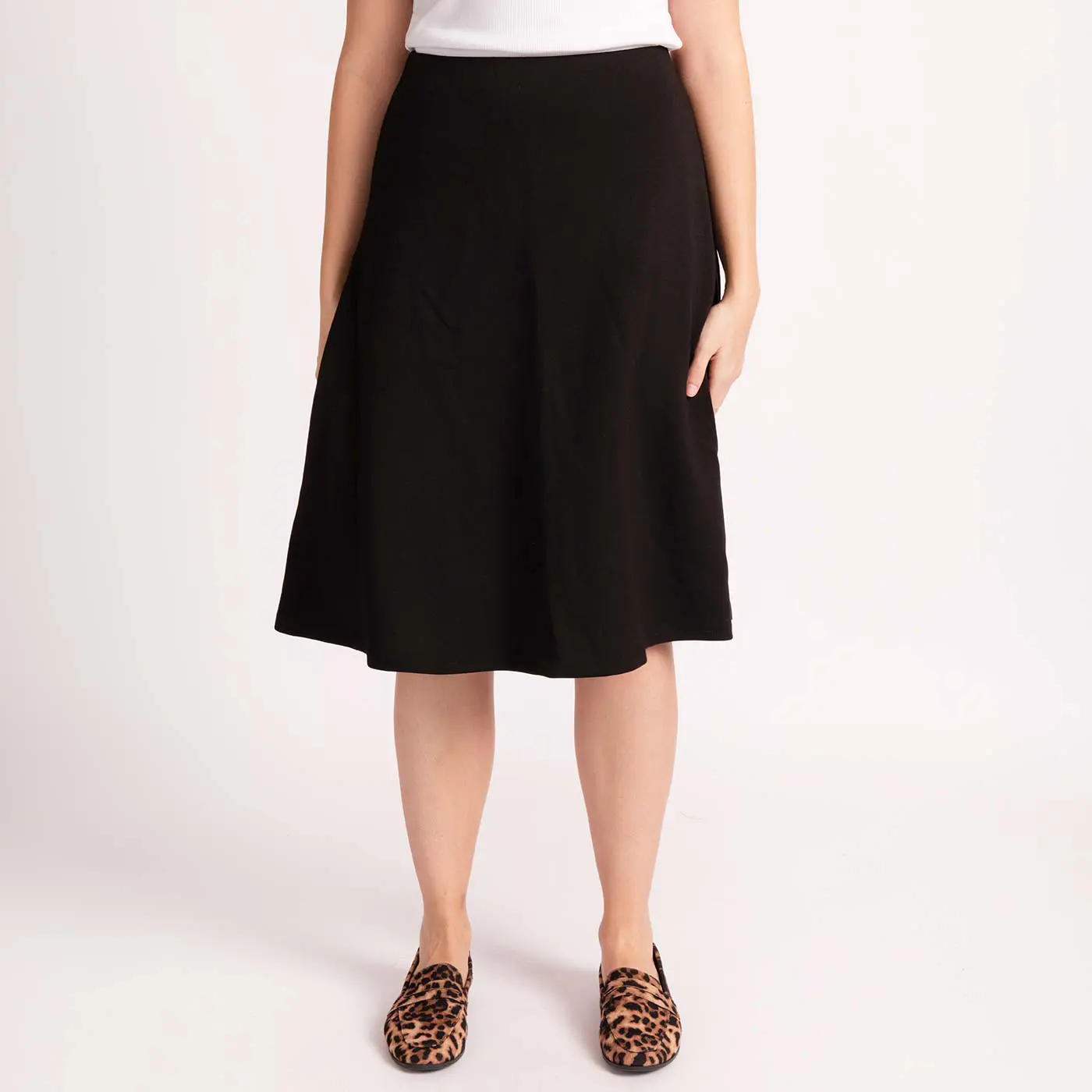 מכנסיים וחצאיות שחור L