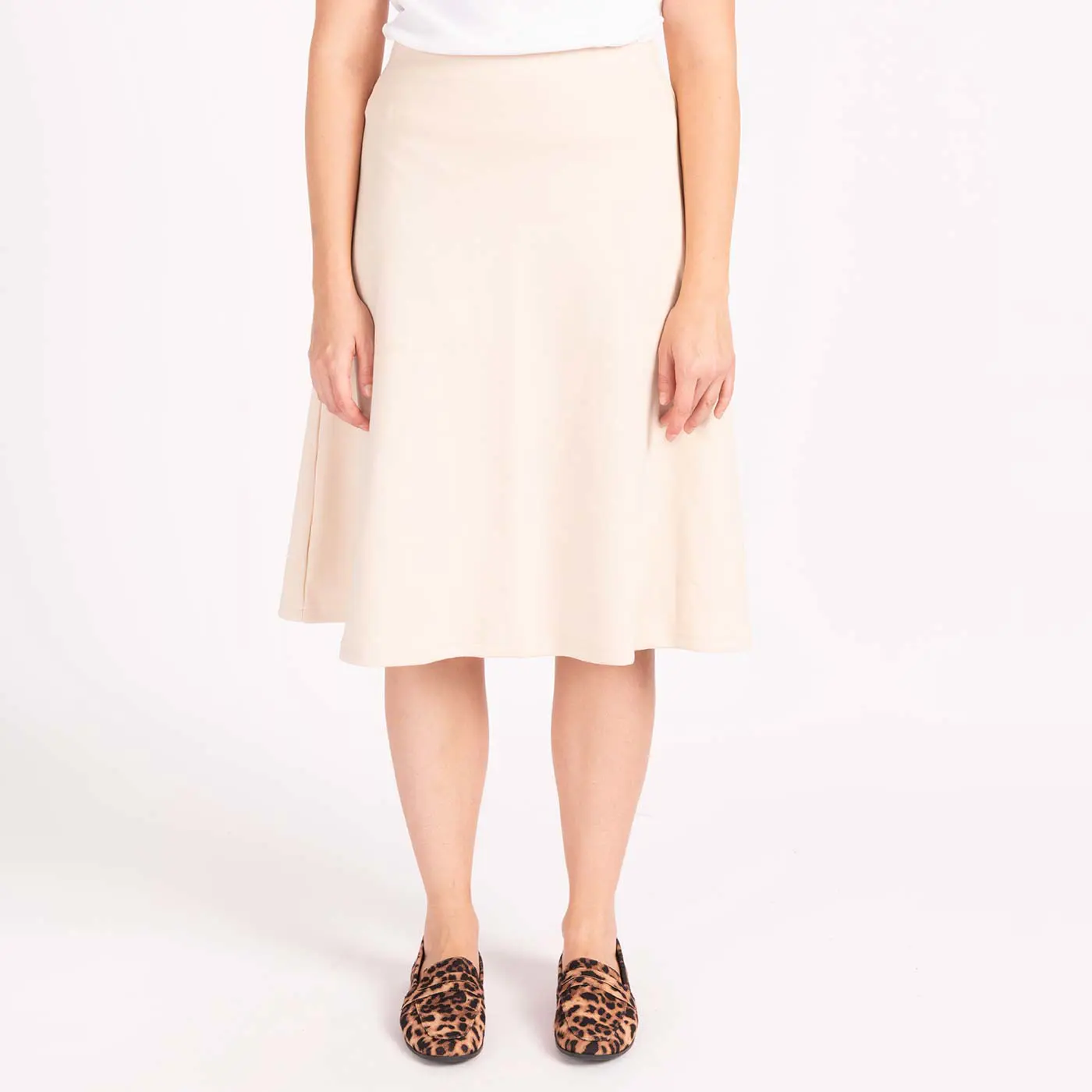 מכנסיים וחצאיות אופווייט L